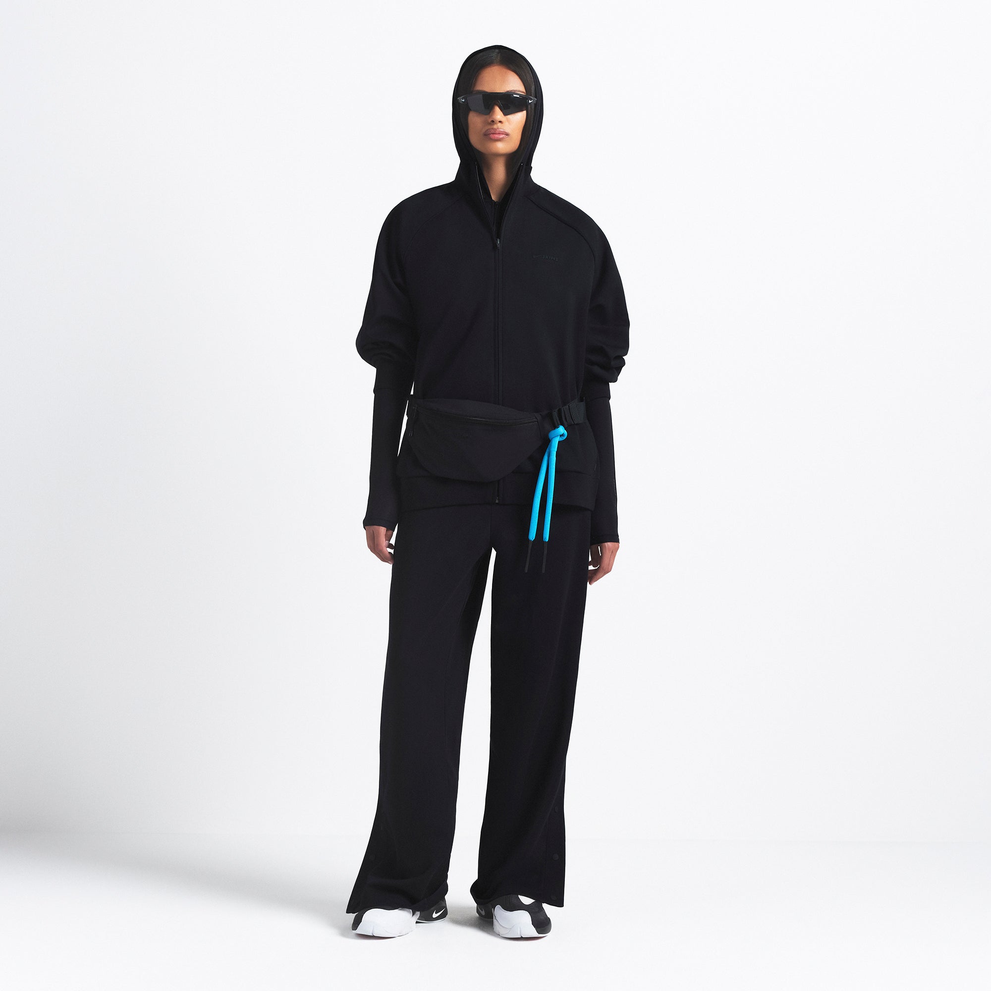NikeSKIMS MATTE TRICOT OVERBedenD TRACK JACKET | OBSIDIAN - Sneaker Türkiye