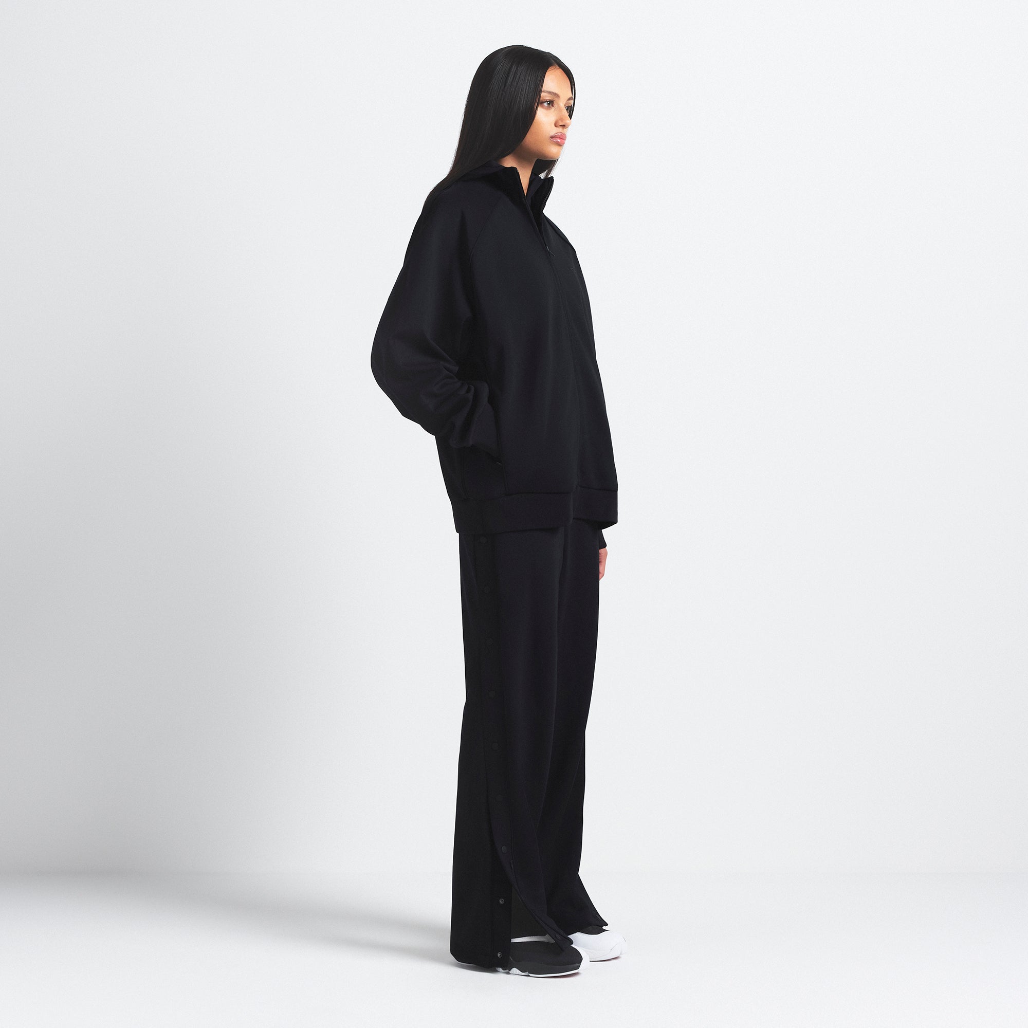 NikeSKIMS MATTE TRICOT OVERBedenD TRACK JACKET | OBSIDIAN - Sneaker Türkiye