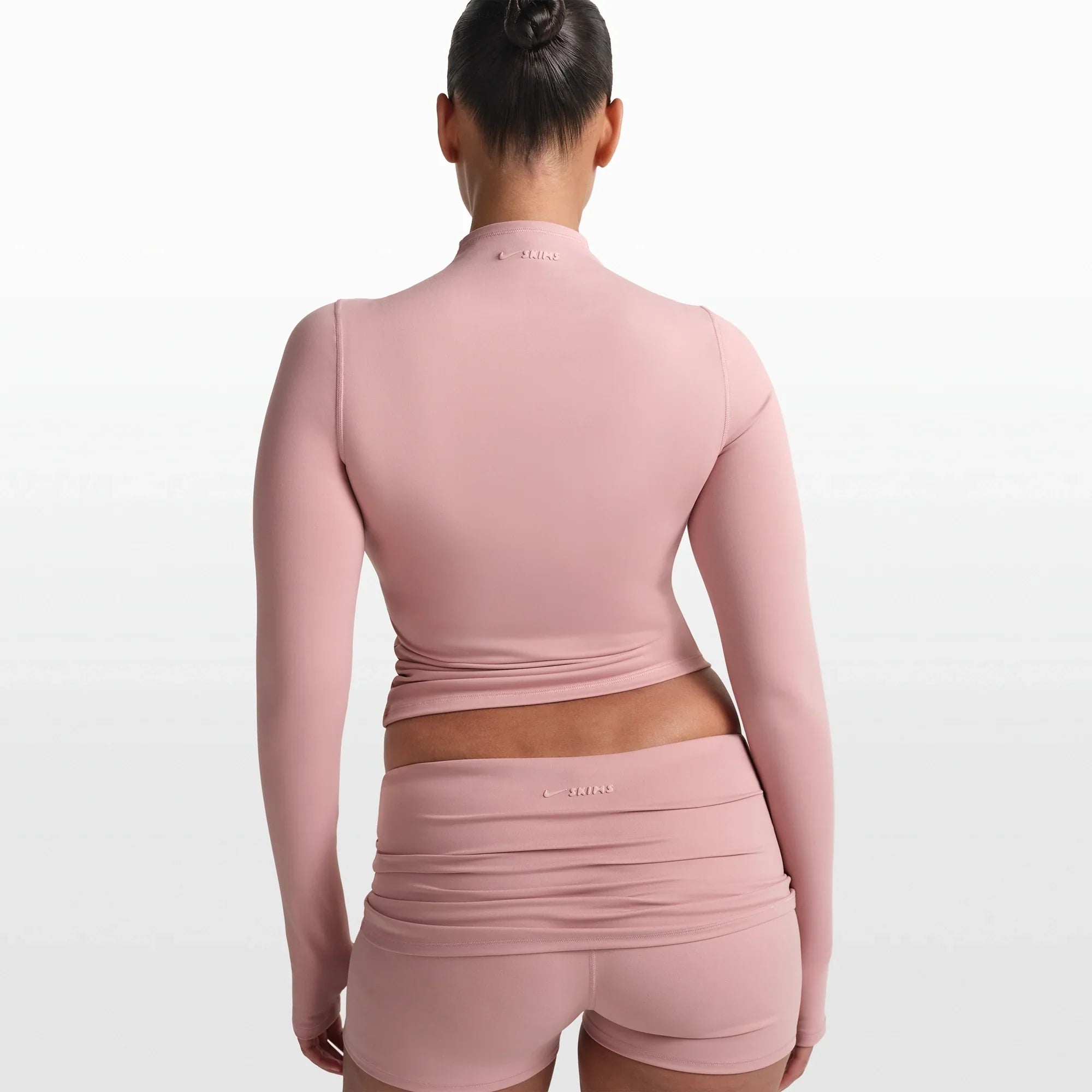 NikeSKIMS MATTE ZIP FRONT TOP | HIMALAYAN - Sneaker Türkiye