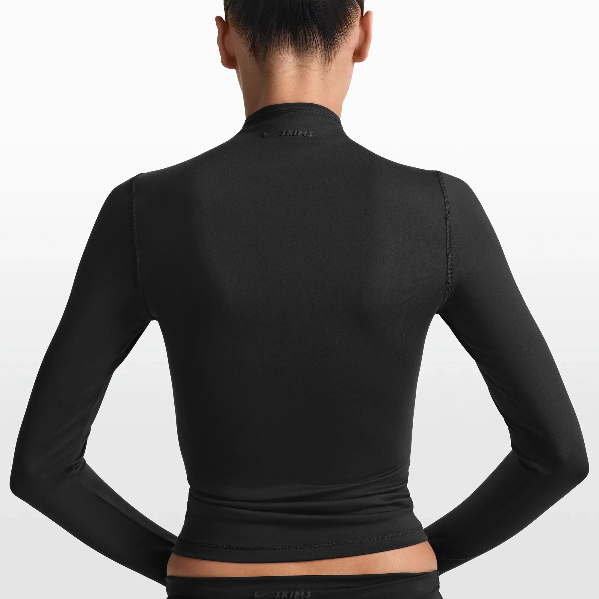 NikeSKIMS MATTE ZIP FRONT TOP | OBSIDIAN - Sneaker Türkiye