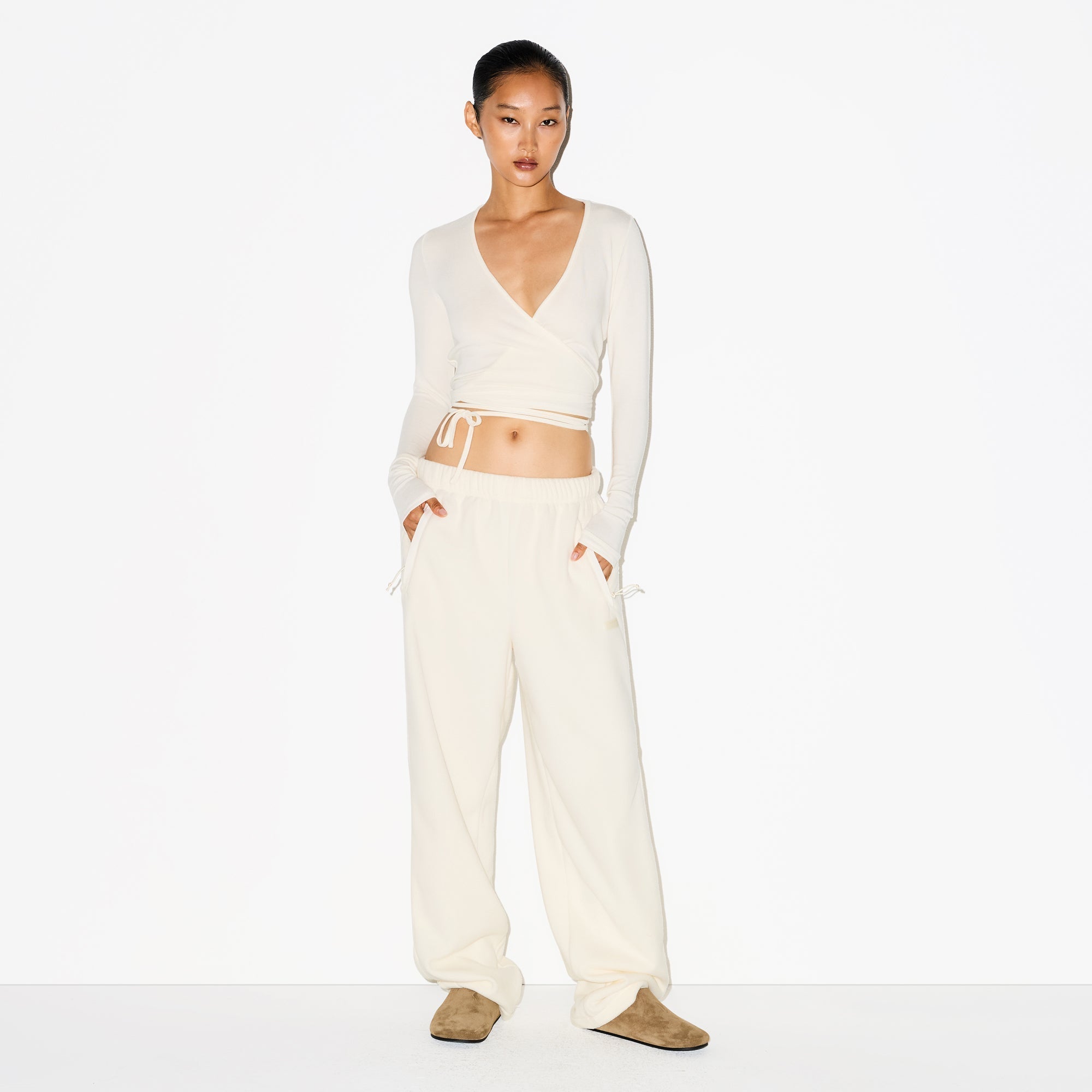 SKIMS OUTDOOR FLEECE STRAIGHT LEG PANT | ECRU - Sneaker Türkiye