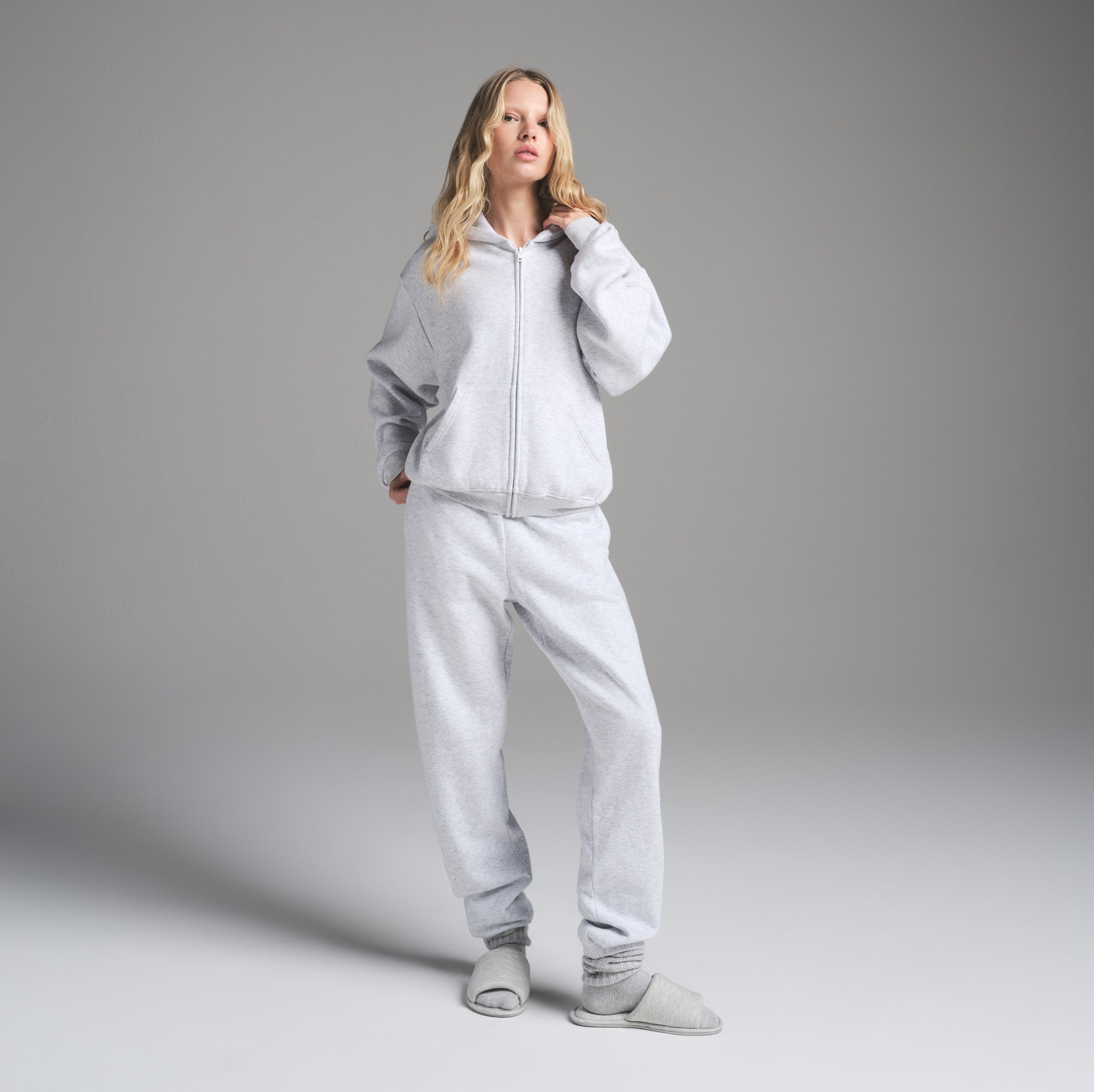 SKIMS COTTON FLEECE CLASSIC ZIP UP HOODIE | LIGHT HEATHER GREY - Sneaker Türkiye