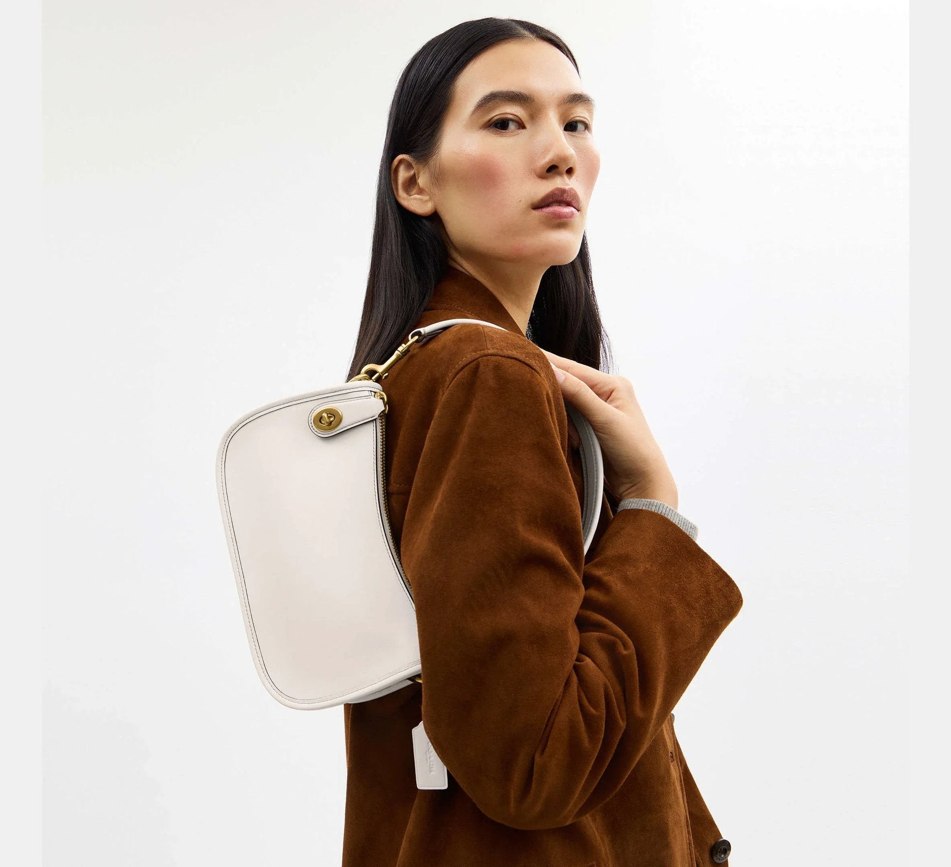 Coach Swinger Bag – Brass/Chalk - Sneaker Türkiye