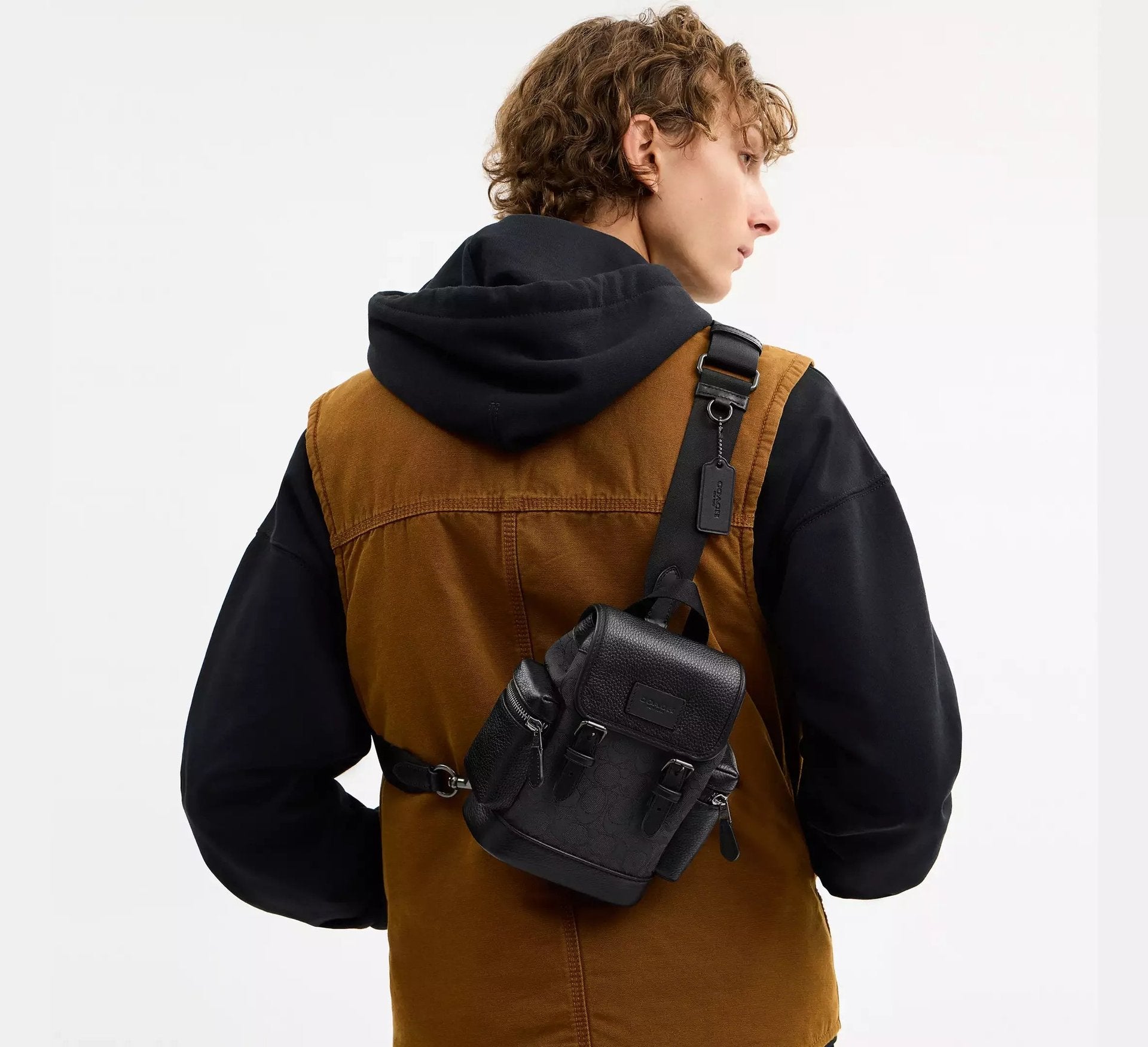 Coach Sprint Sling Pack In Signature Jacquard – Black Copper/Black - Sneaker Türkiye