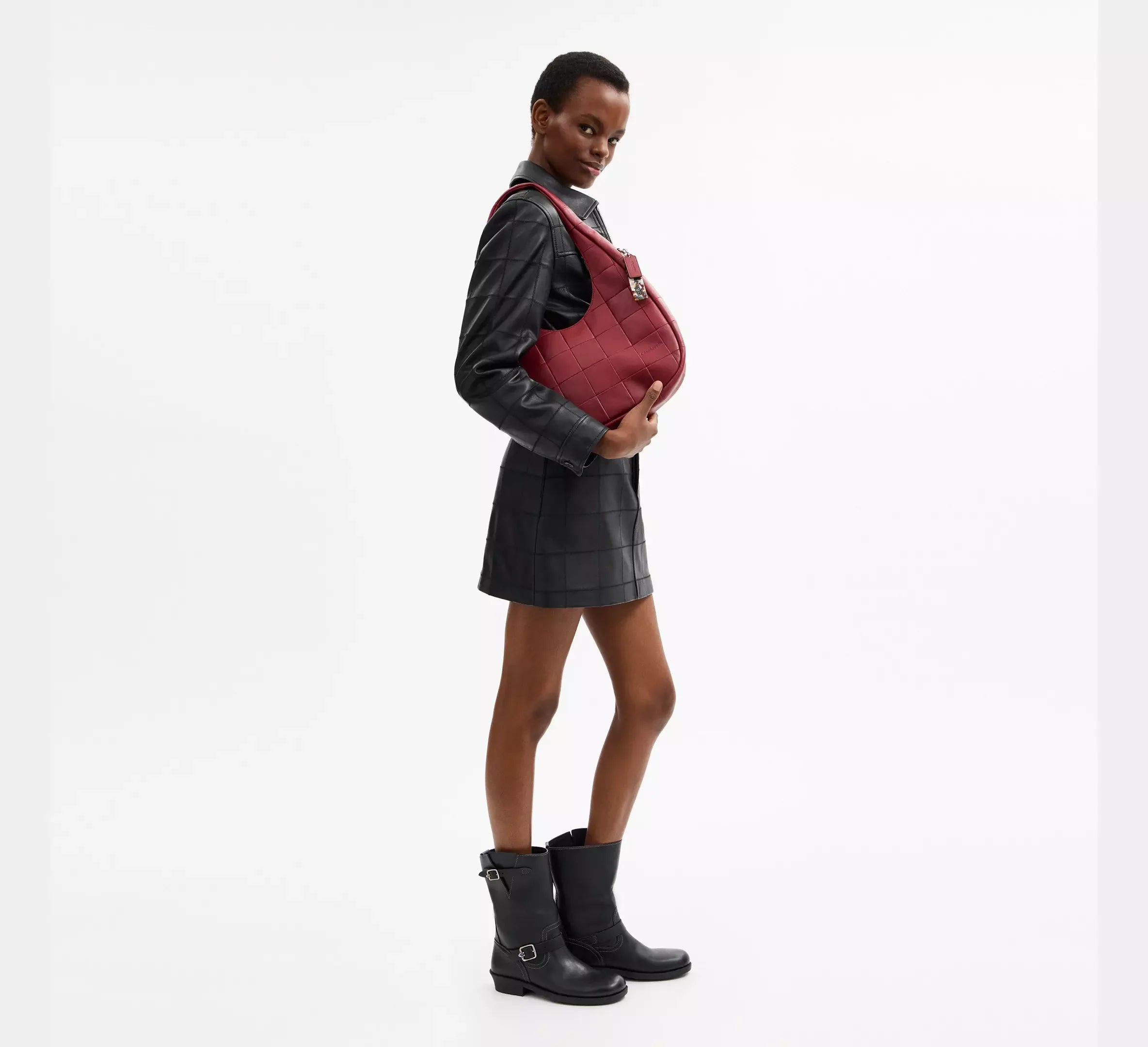 Coach Alter/Ego Crescent Shoulder Bag In Upcrafted Leather – Dark Ruby - Sneaker Türkiye