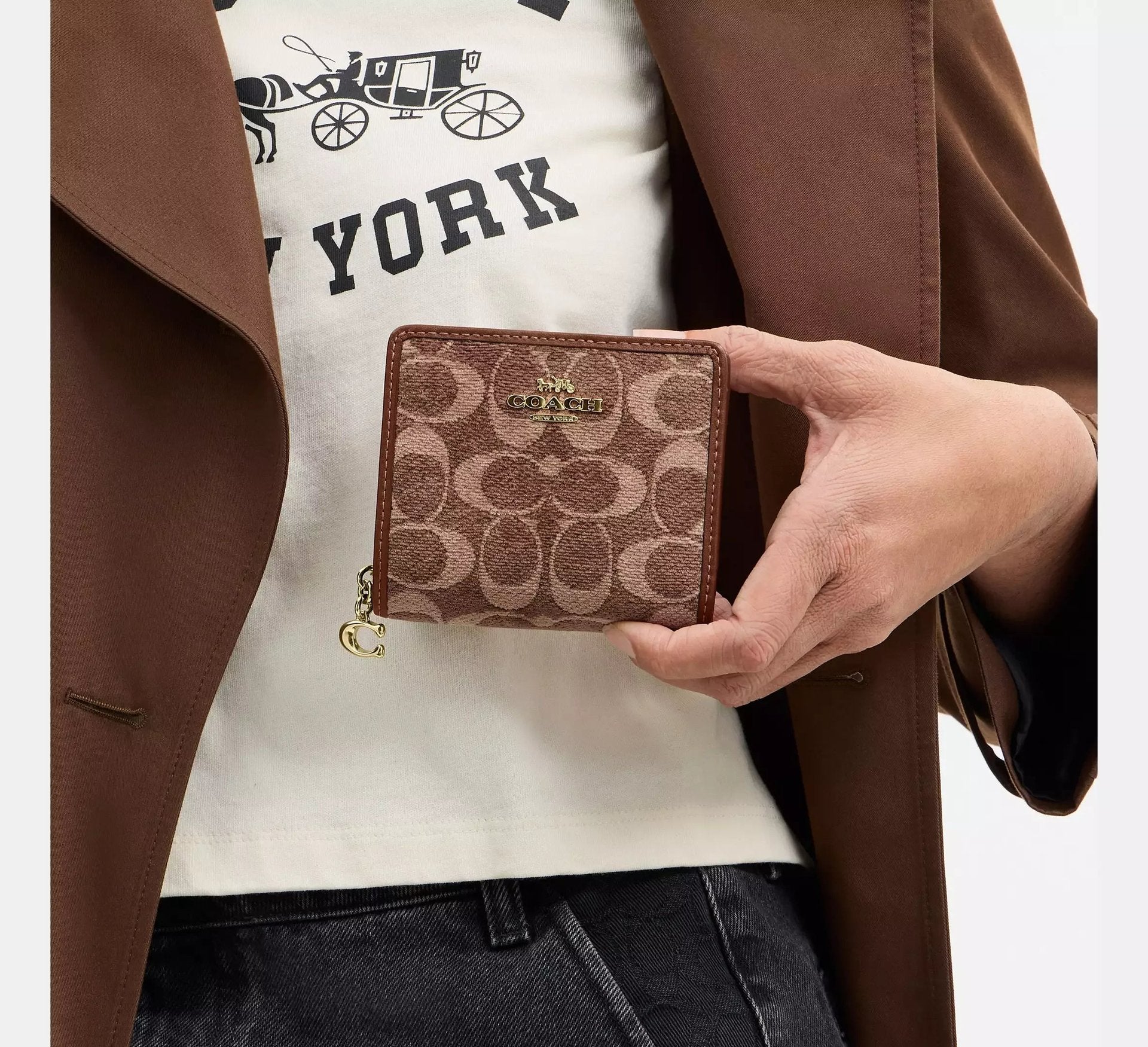 Coach Snap Wallet In Signature Chenille – Gold/Light Khaki/Vintage Brown - Sneaker Türkiye