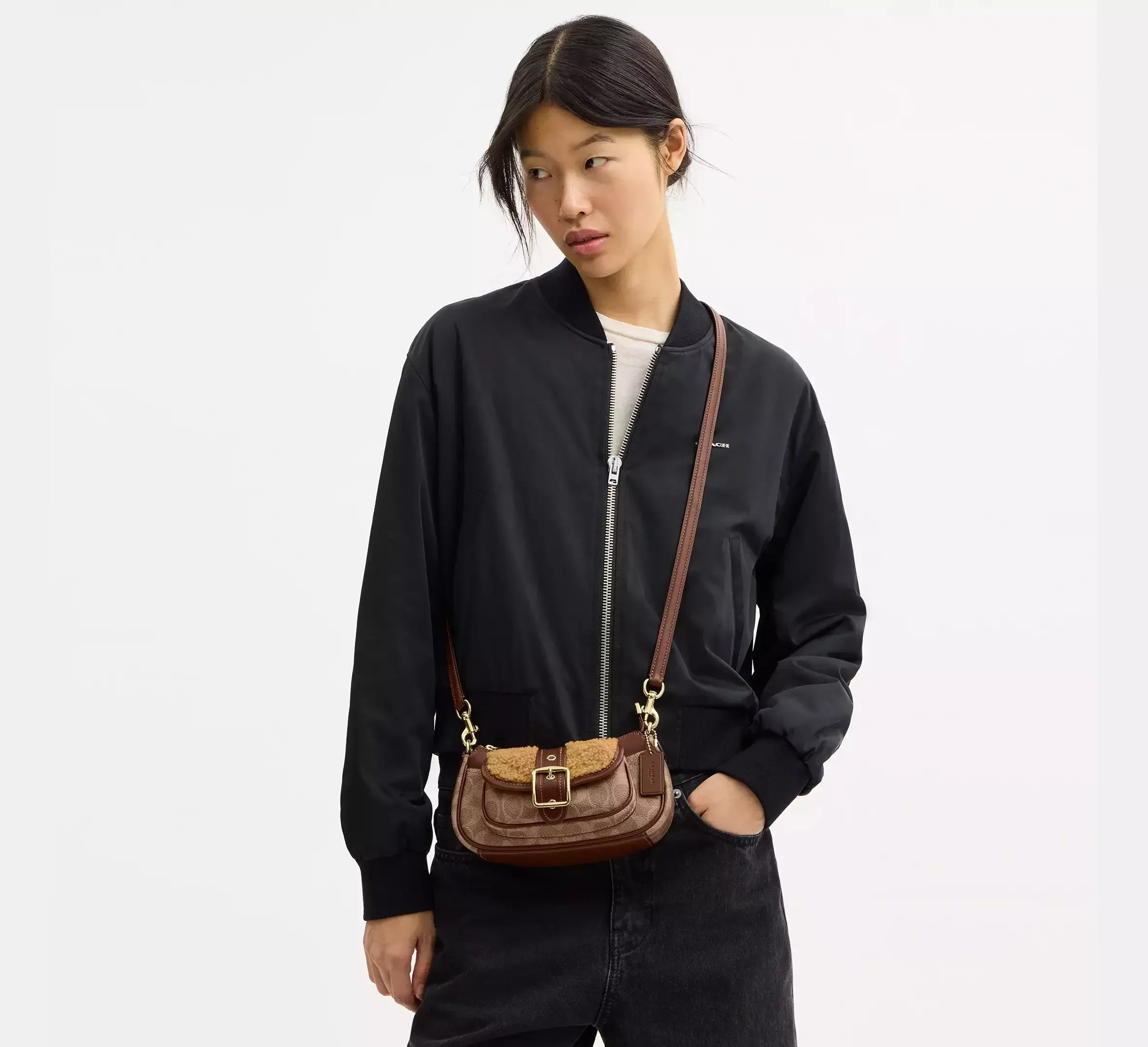 Coach Ashton Mini Shoulder Bag In Signature – Gold/Tan/Vintage Brown - Sneaker Türkiye