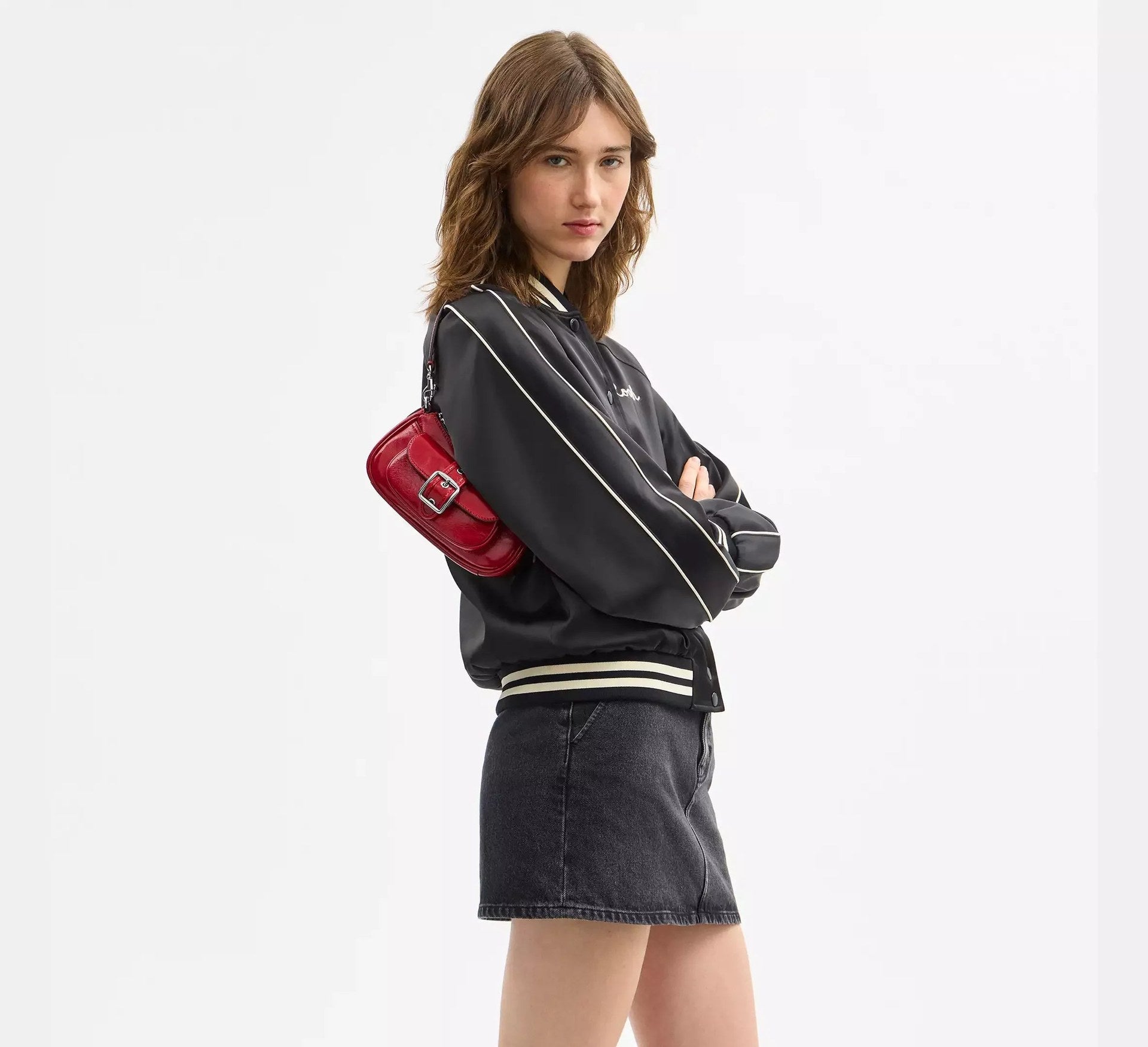 Coach Ashton Mini Shoulder Bag – Silver/Dark Cardinal - Sneaker Türkiye