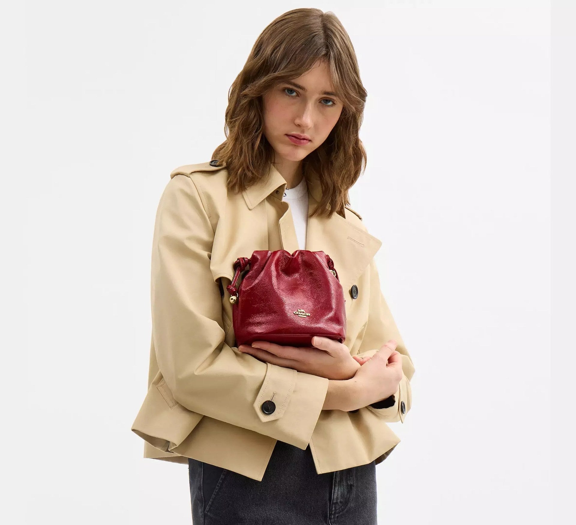 Coach Faye Mini Drawstring Bag – Gold/Dark Cardinal - Sneaker Türkiye