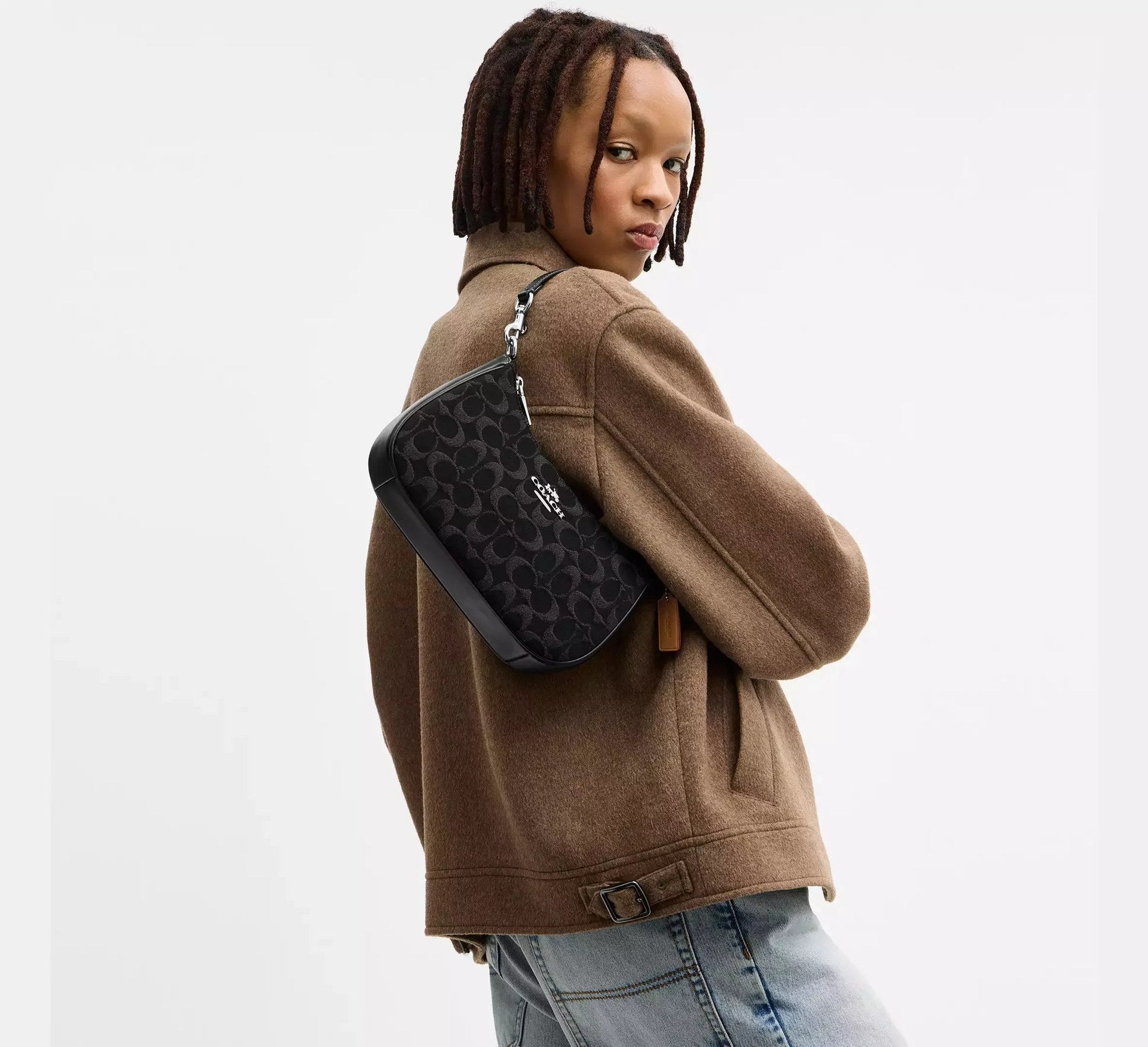 Coach Teri Shoulder Bag In Signature Denim – Silver/Black - Sneaker Türkiye
