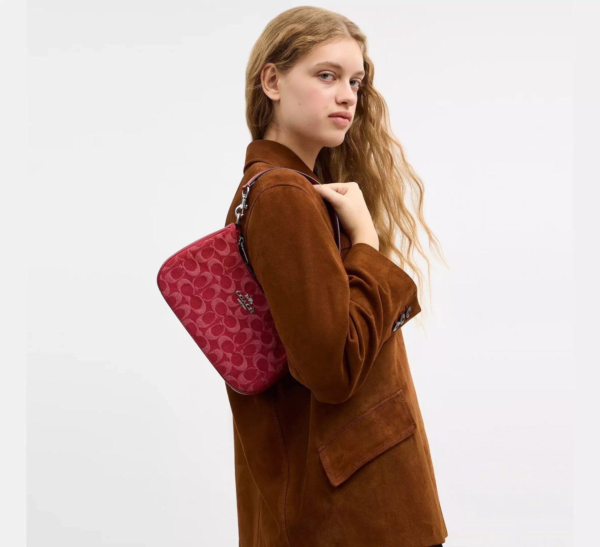 Coach Teri Shoulder Bag In Signature Denim – Silver/True Red - Sneaker Türkiye