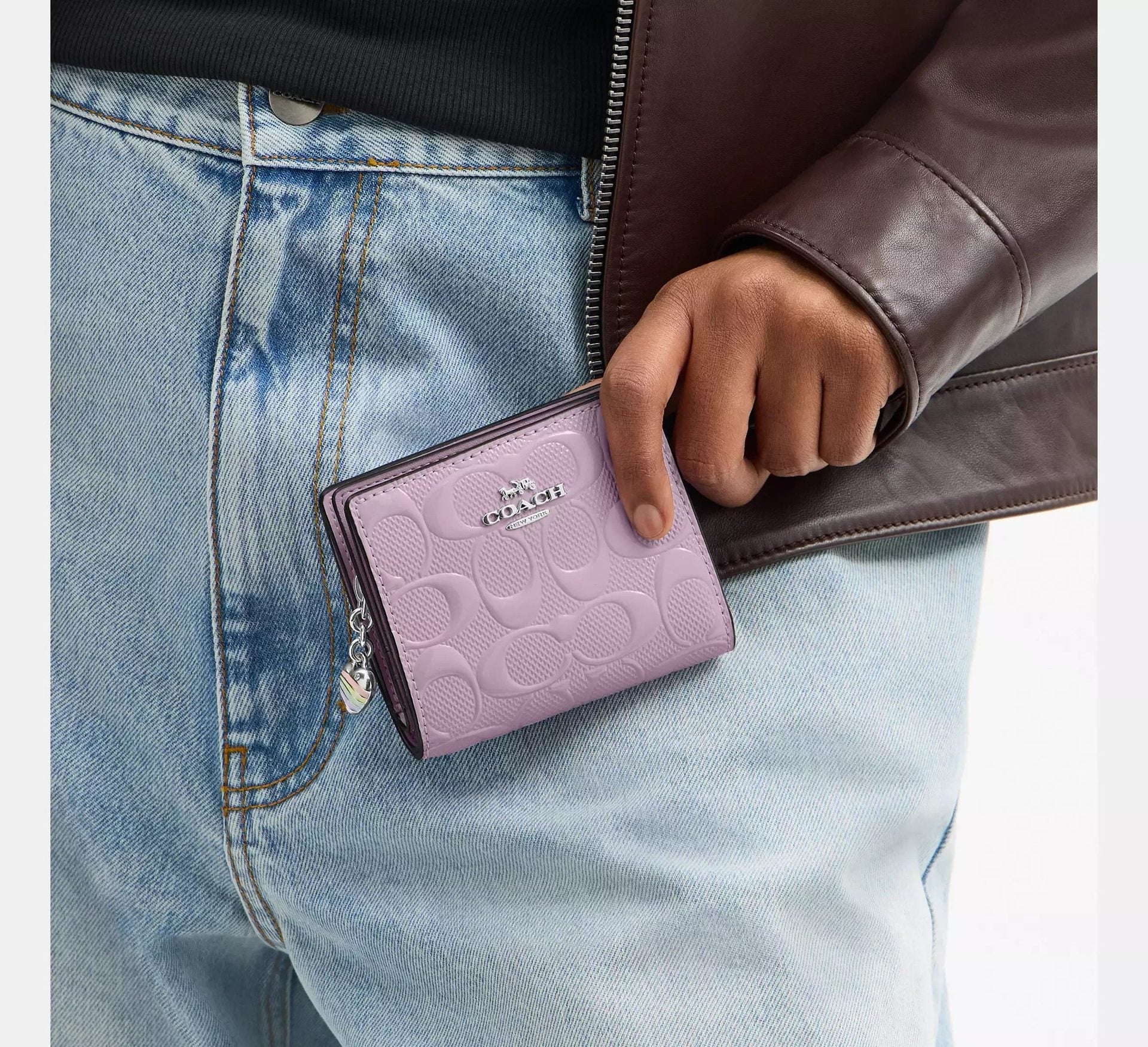Coach Snap Wallet In Signature Leather With Heart Charm – Silver - Sneaker Türkiye