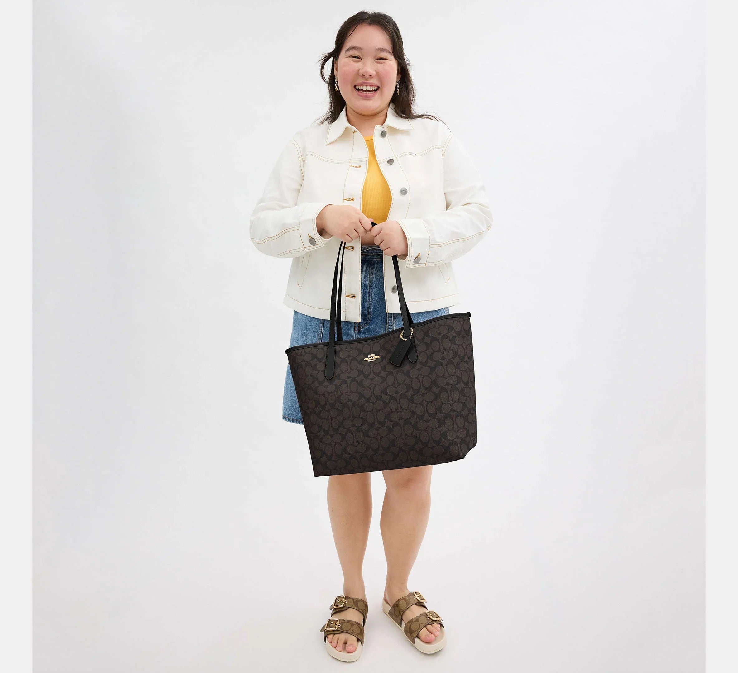 Coach City Tote Bag In Signature – Gold/Walnut/Black - Sneaker Türkiye