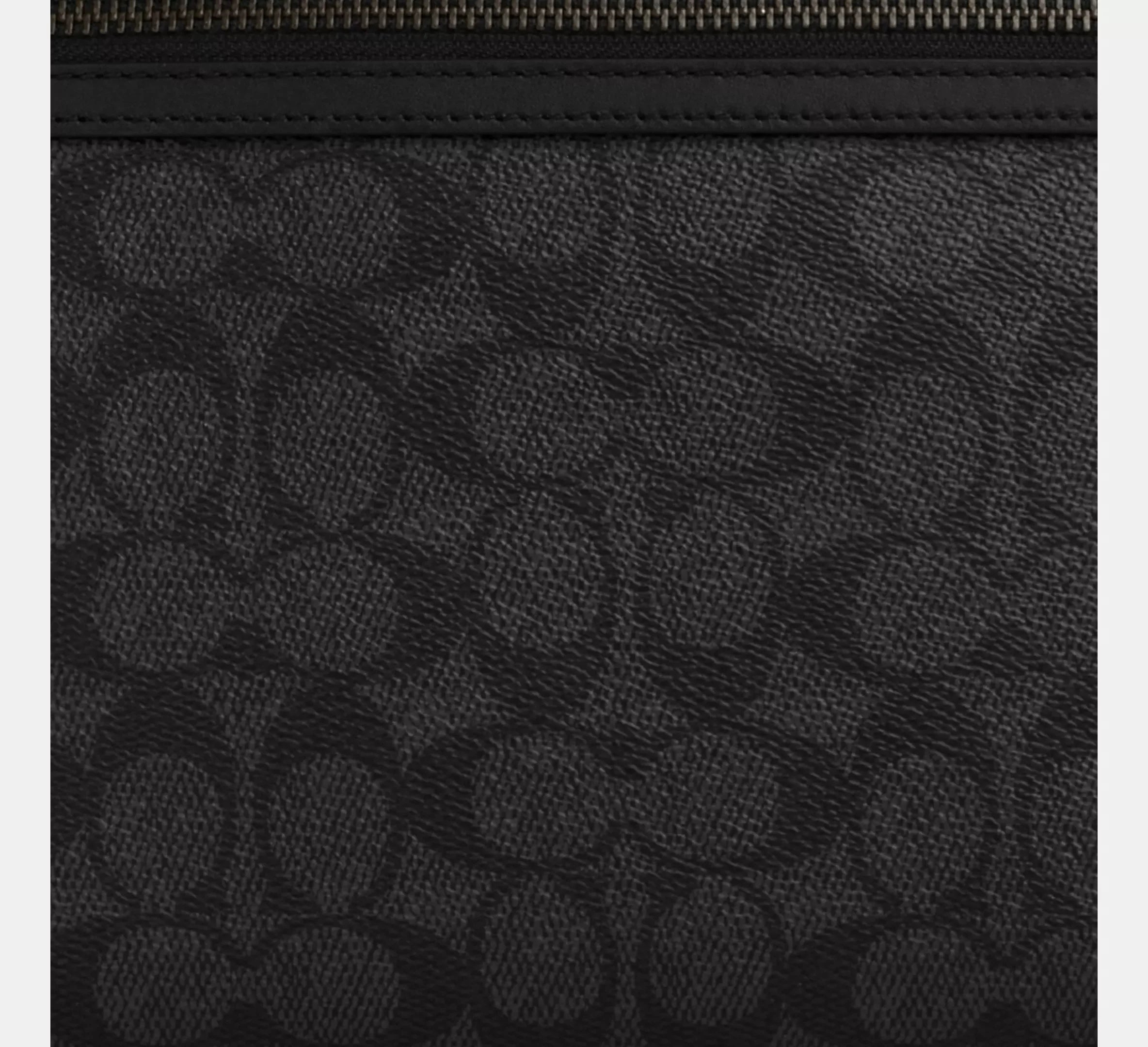 Coach Carry All Pouch In Signature – Gunmetal/Charcoal/Black - Sneaker Türkiye