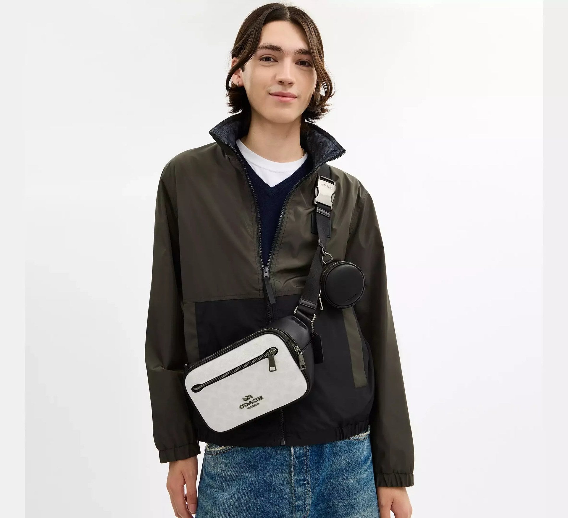 Coach Elias Belt Bag In Signature – Gunmetal/Chalk/Black - Sneaker Türkiye