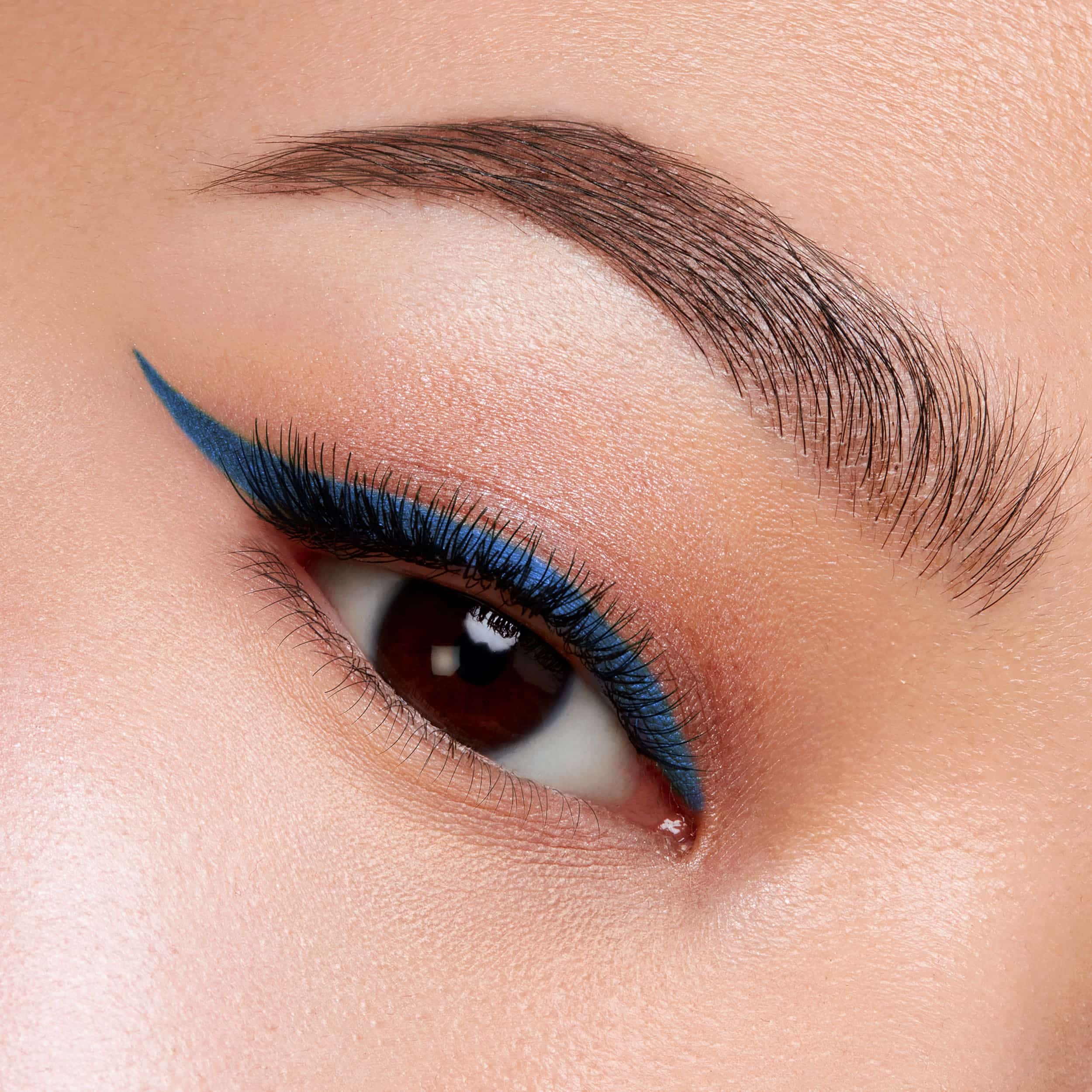 Kylie Gel Eyeliner Pencil - Sneaker Türkiye