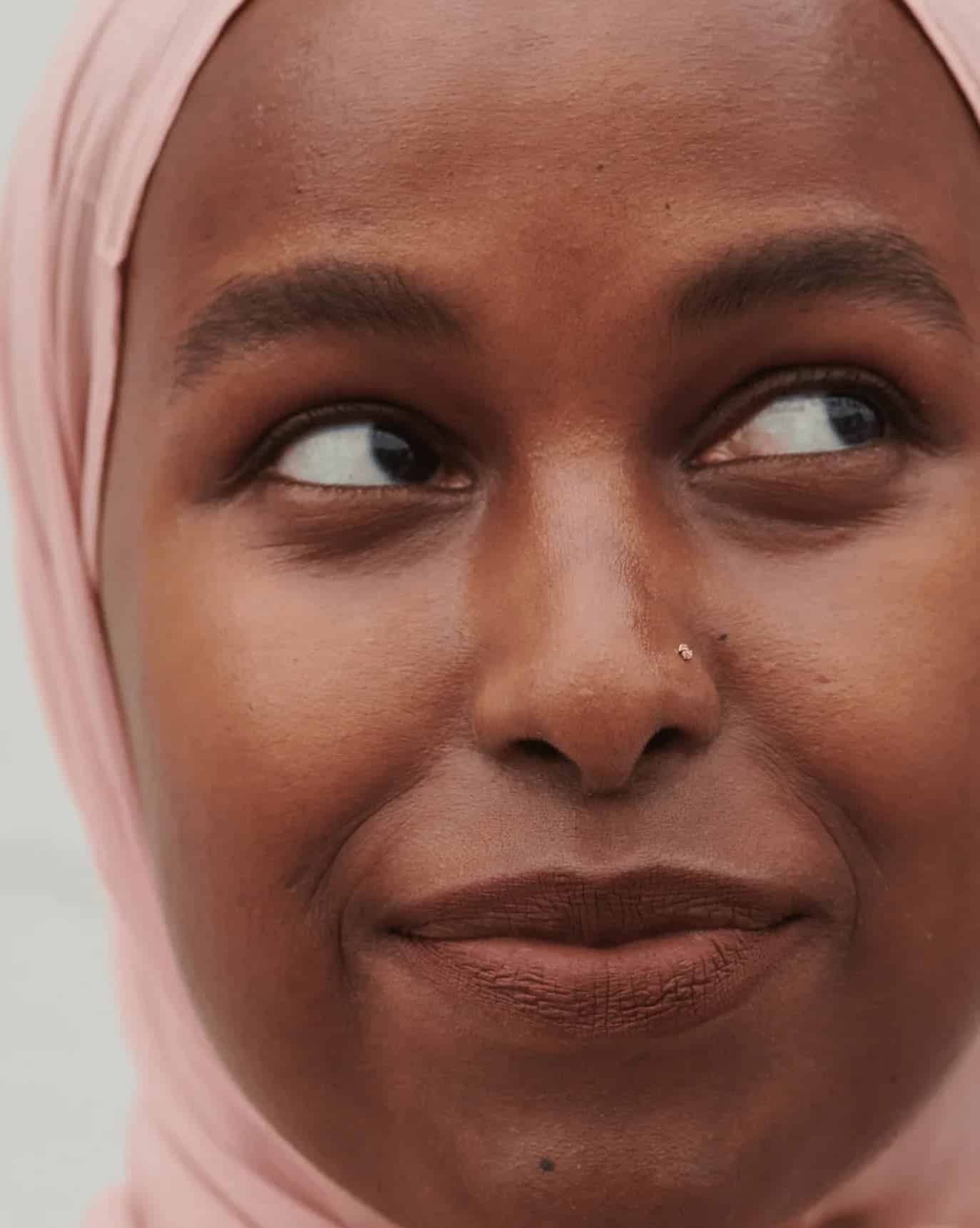 Glossier Lip Line – Dudak Kalemi - Sneaker Türkiye