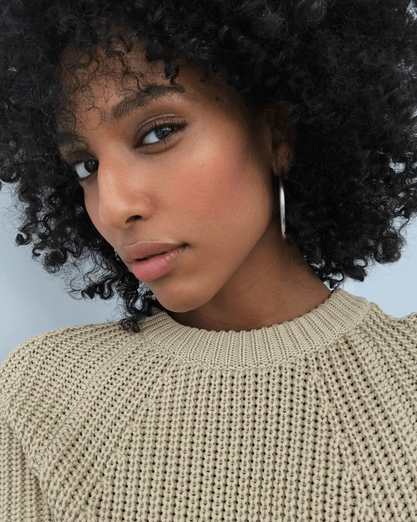 Glossier Cloud Paint – Bronzer - Sneaker Türkiye