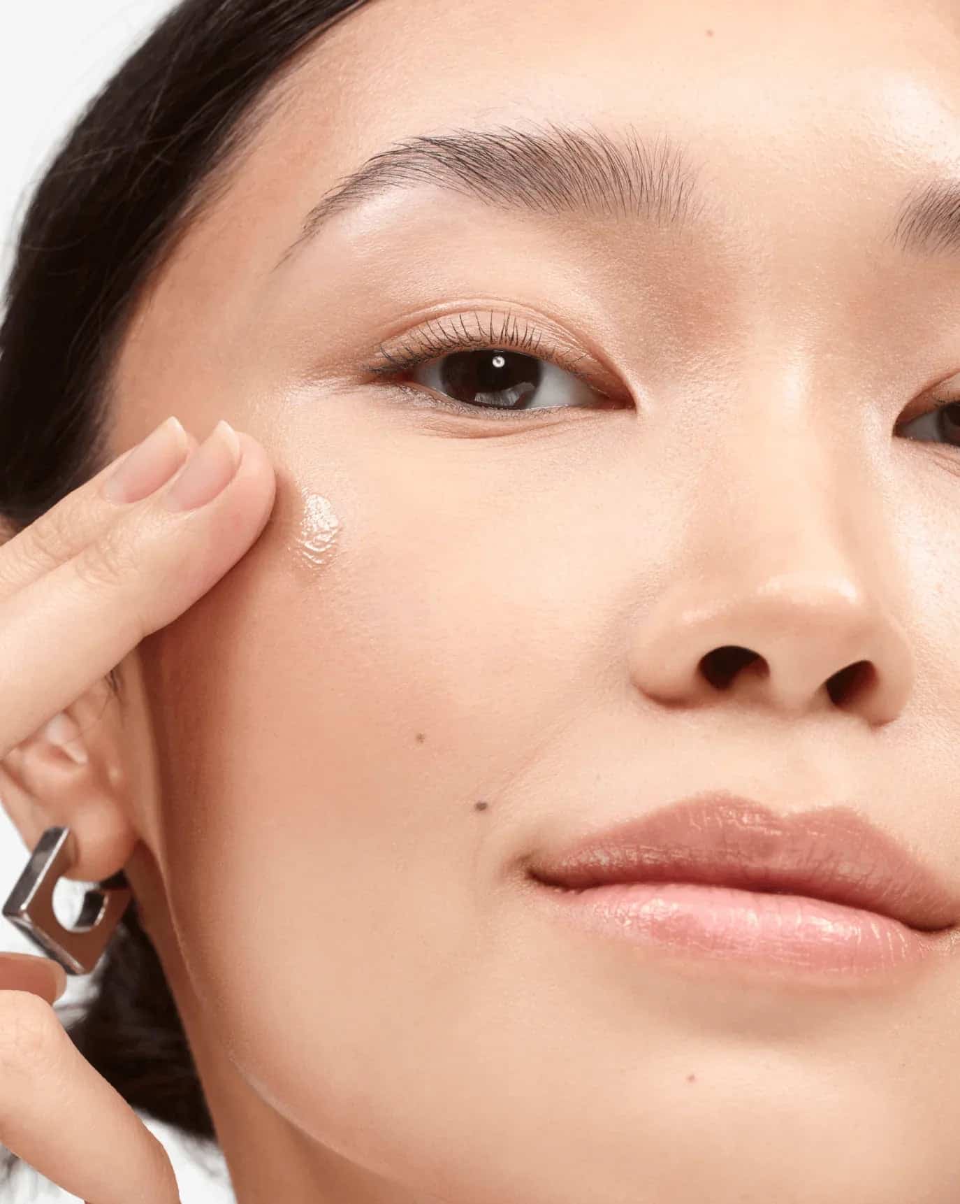 Glossier Cloud Paint – Bronzer - Sneaker Türkiye