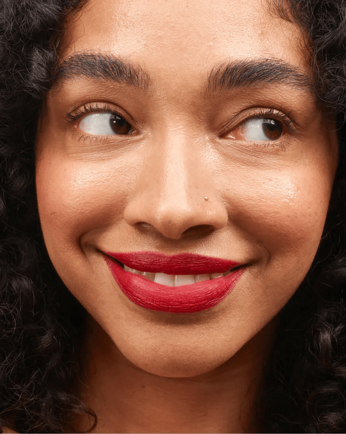 Glossier G Suit – Lip Gloss - Sneaker Türkiye
