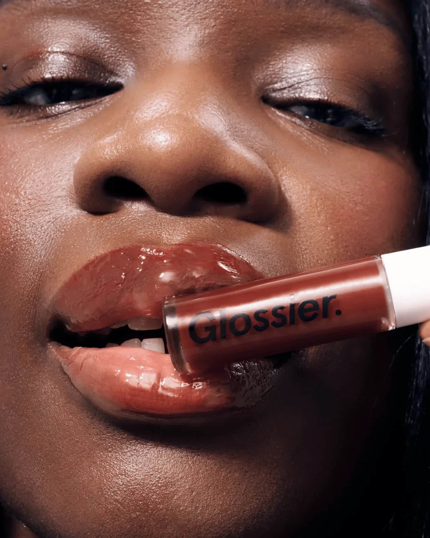 Glossier Lip Gloss – Dudak Parlatıcı - Sneaker Türkiye
