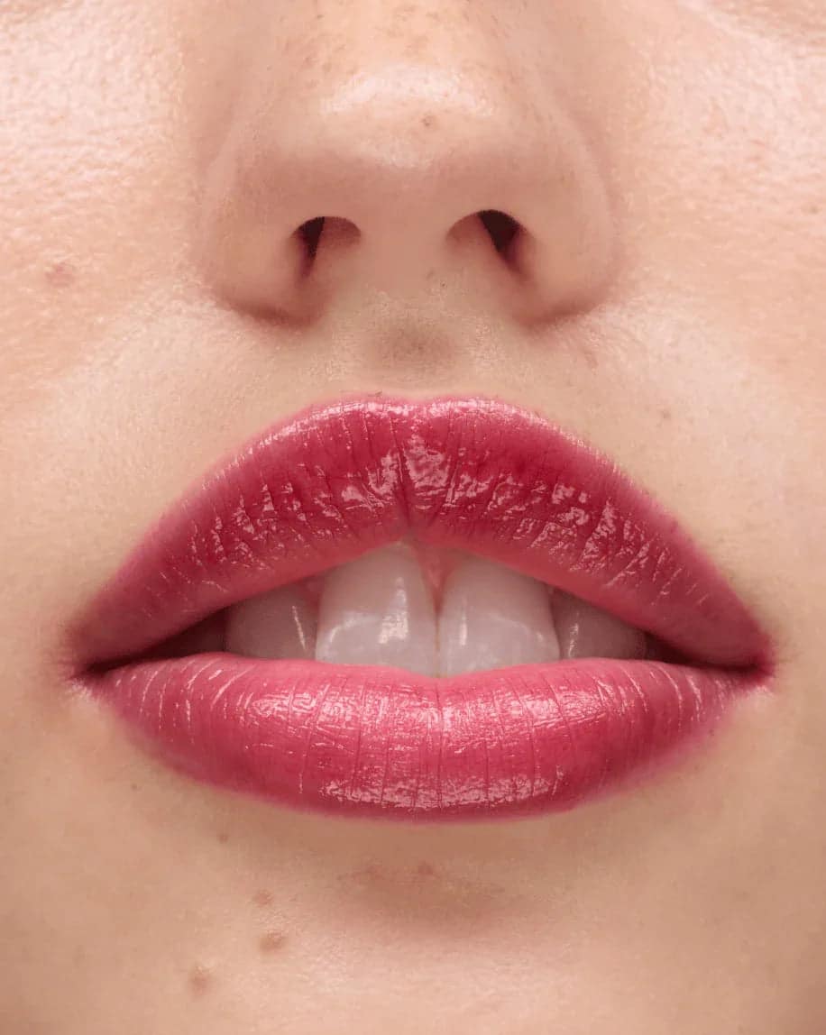 Glossier Ultralip – Lip Gloss - Sneaker Türkiye