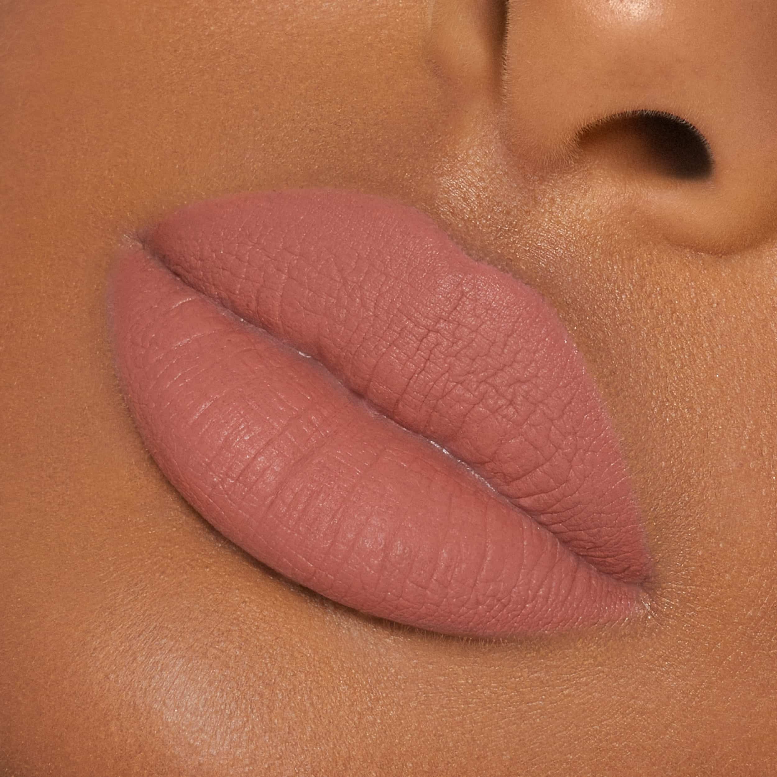Kylie Matte Lip Kit - Sneaker Türkiye