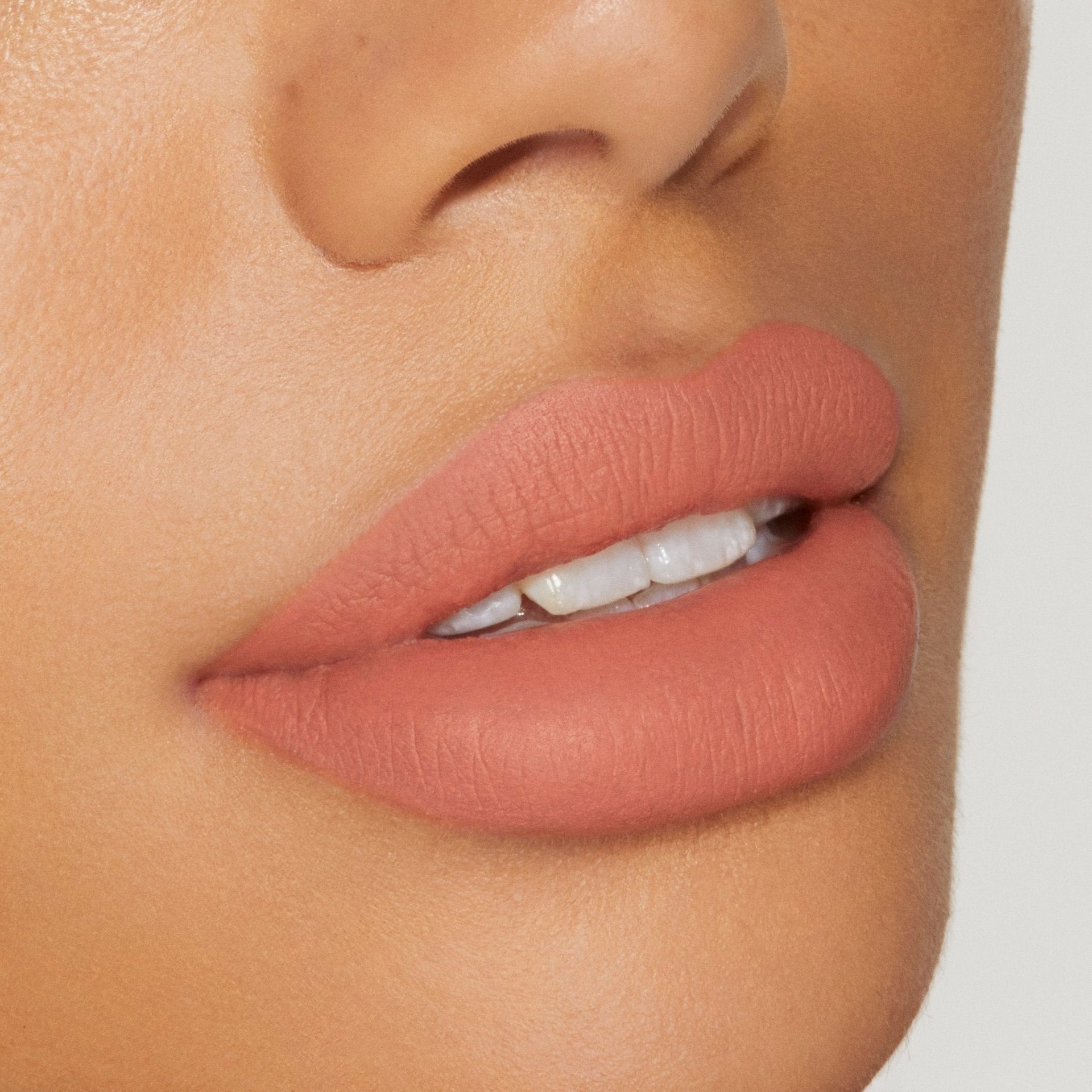 Kylie Matte Liquid Lipstick - Sneaker Türkiye