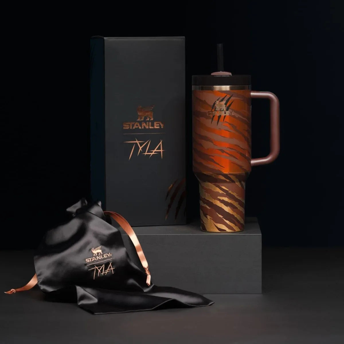 Stanley The Quencher “Tyla Tyger” Koleksiyonu | 1.18L - Sneaker Türkiye