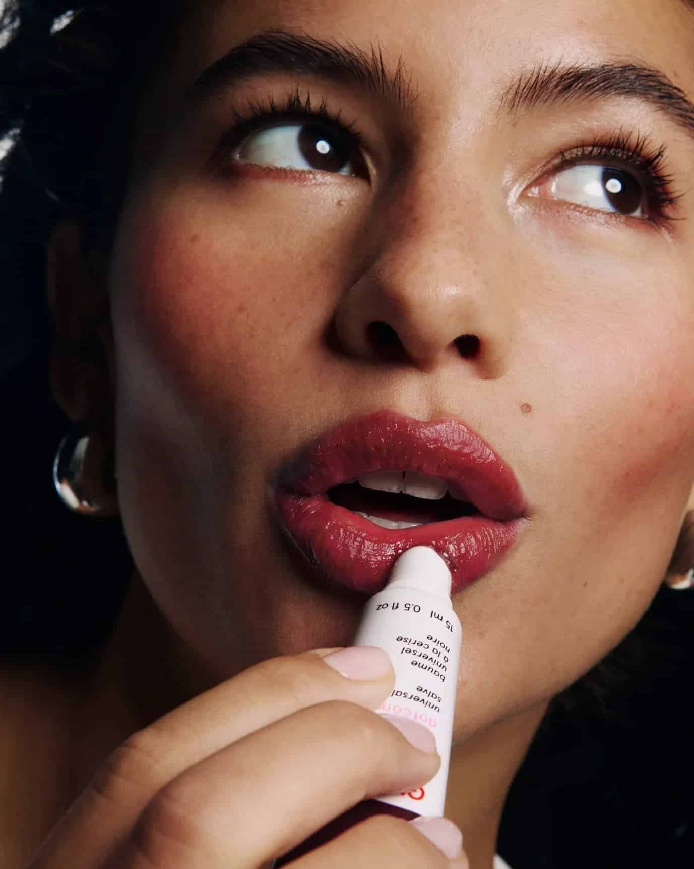 Glossier Balm Dotcom – Lip Balm - Sneaker Türkiye