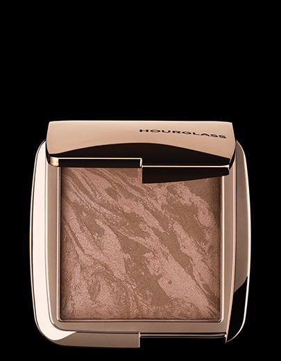 Hourglass Ambient™ Lighting Bronzer – Bronzlaştırıcı - Sneaker Türkiye
