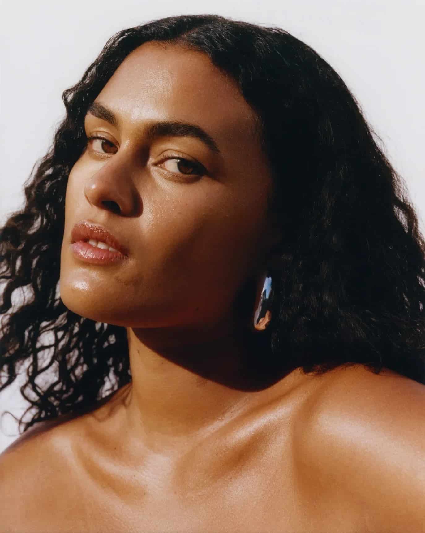 Glossier Futuredew – Serum - Sneaker Türkiye