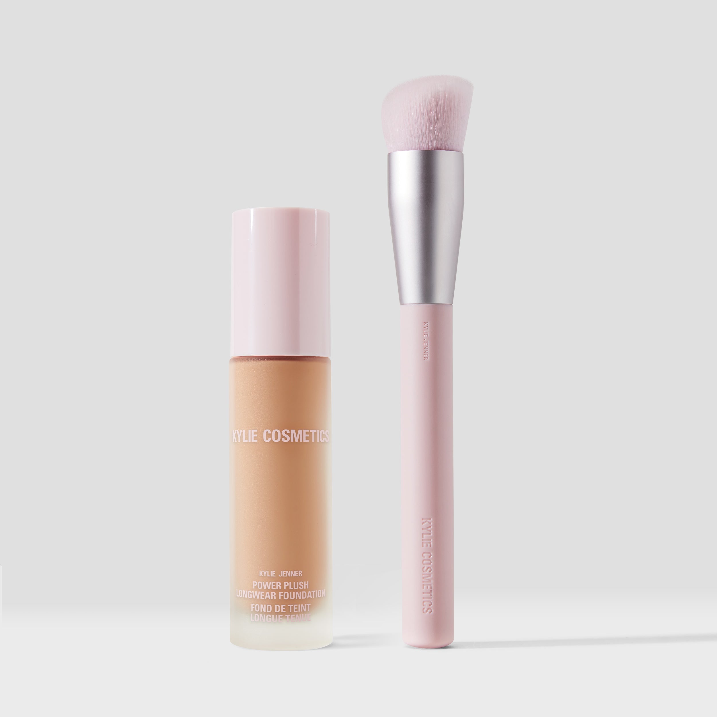 Kylie Power Plush Foundation And Brush Duo - Sneaker Türkiye