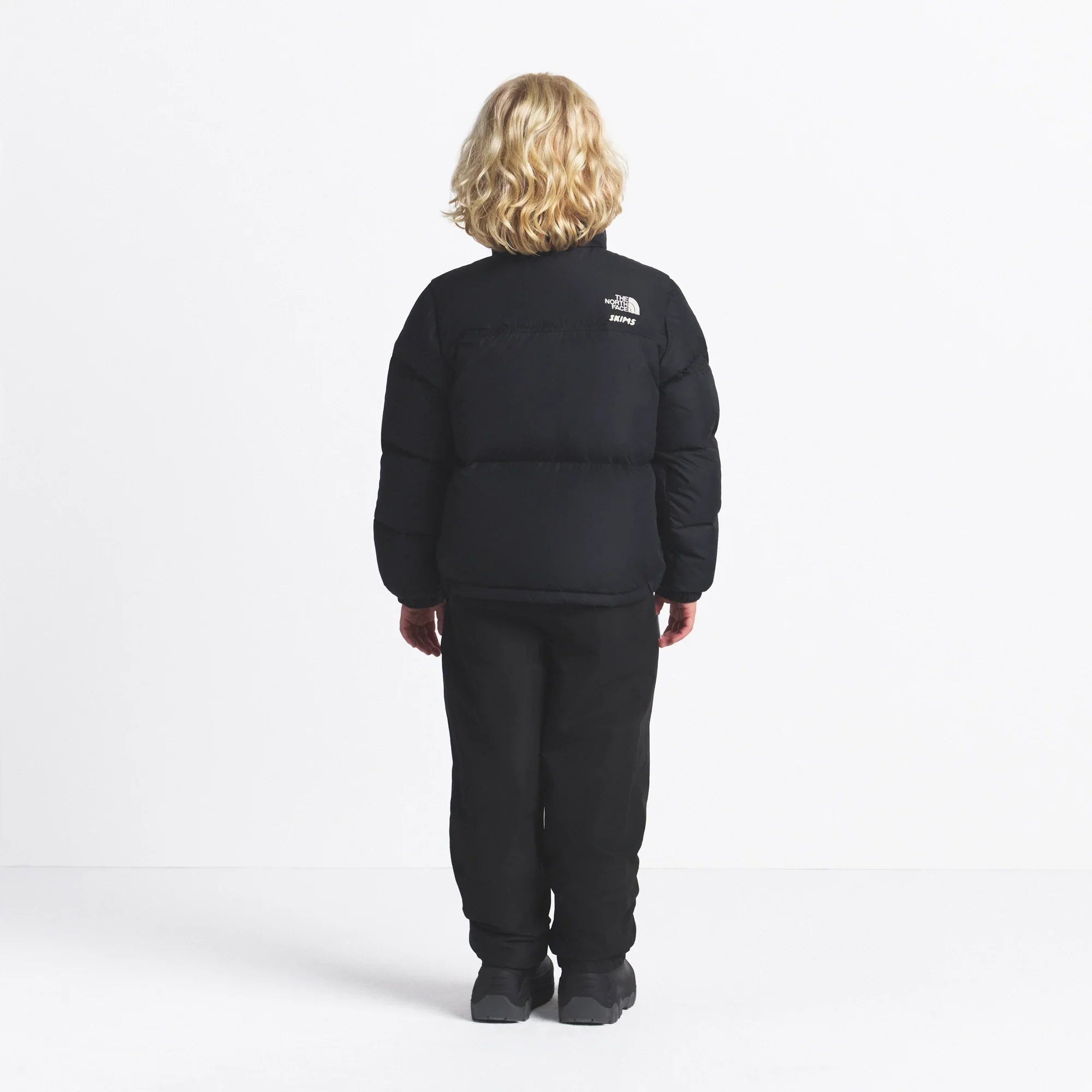 THE NORTH FACE X SKIMS KIDS’ 1996 NUPTSE JACKET | ONYX - Sneaker Türkiye