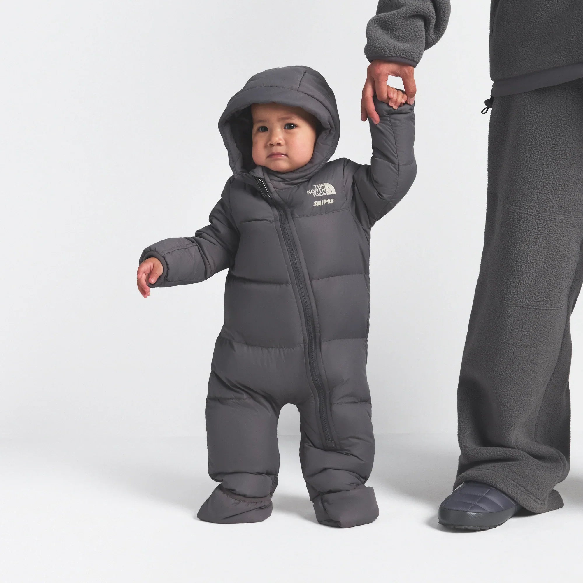 THE NORTH FACE X SKIMS BABY 1996 NUPTSE ONE-PIECE | GUNMETAL - Sneaker Türkiye