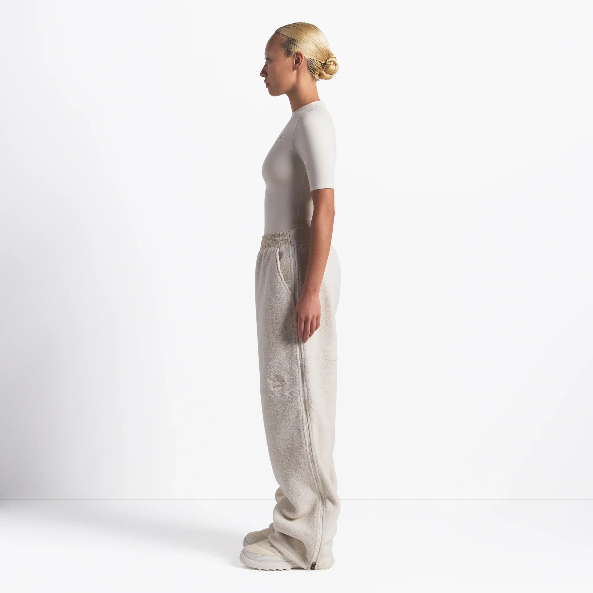 THE NORTH FACE X SKIMS 1995 DENALI FLEECE STRAIGHT LEG PANT | BONE - Sneaker Türkiye