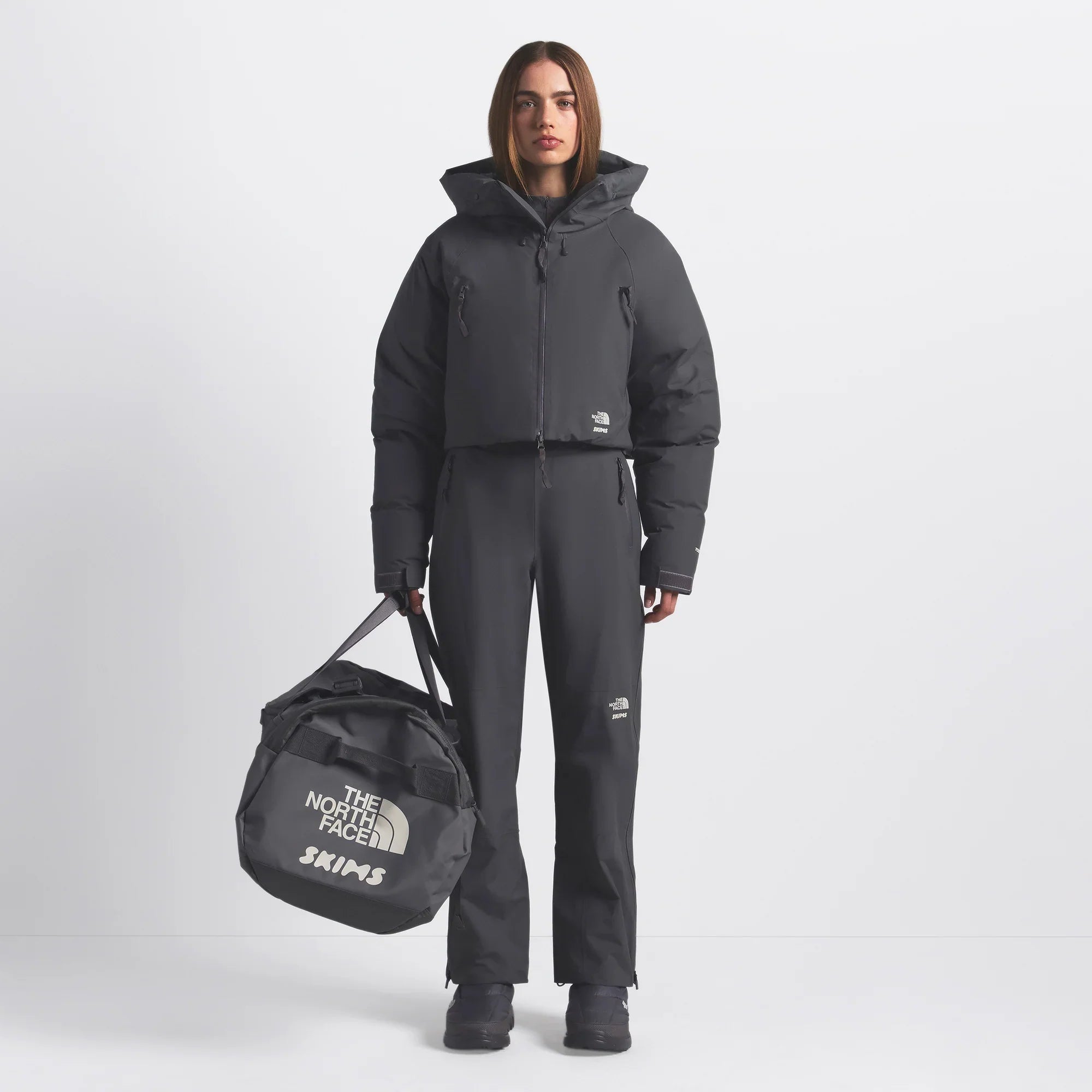 THE NORTH FACE X SKIMS LARGE BASE CAMP DUFFLE BAG | GUNMETAL - Sneaker Türkiye