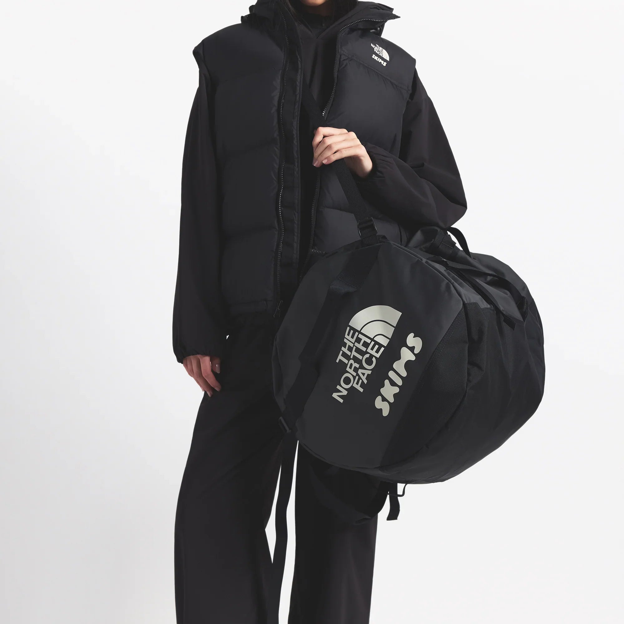 THE NORTH FACE X SKIMS LARGE BASE CAMP DUFFLE BAG | ONYX - Sneaker Türkiye