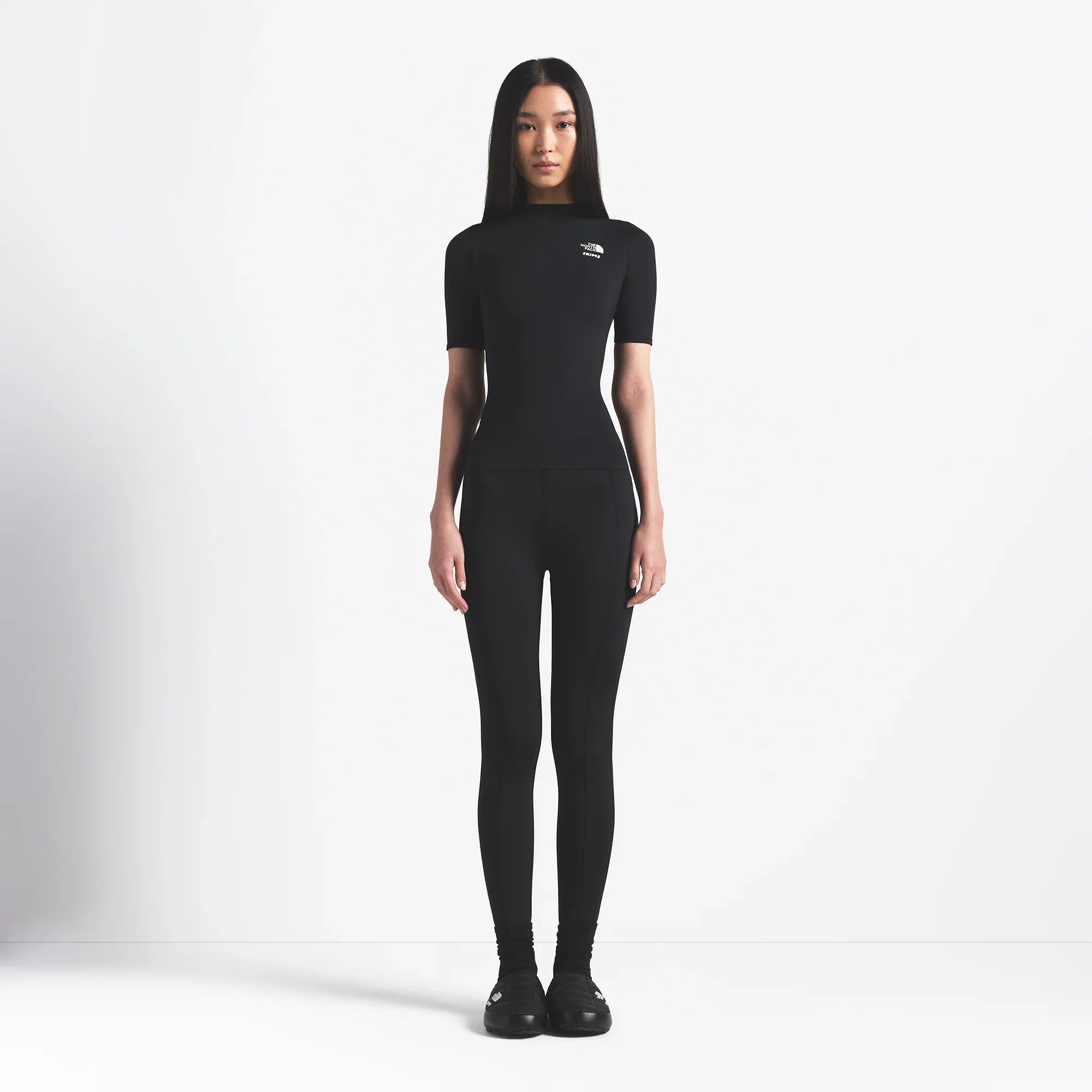 THE NORTH FACE X SKIMS REFINA SHORT SLEEVE TOP | ONYX - Sneaker Türkiye