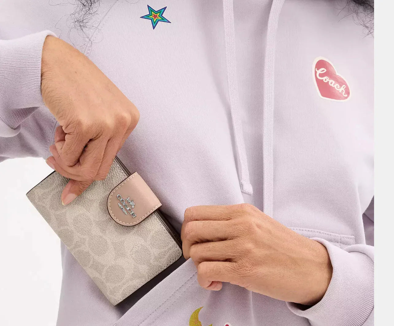 Coach Medium Corner Zip Wallet In Signature – Silver - Sneaker Türkiye
