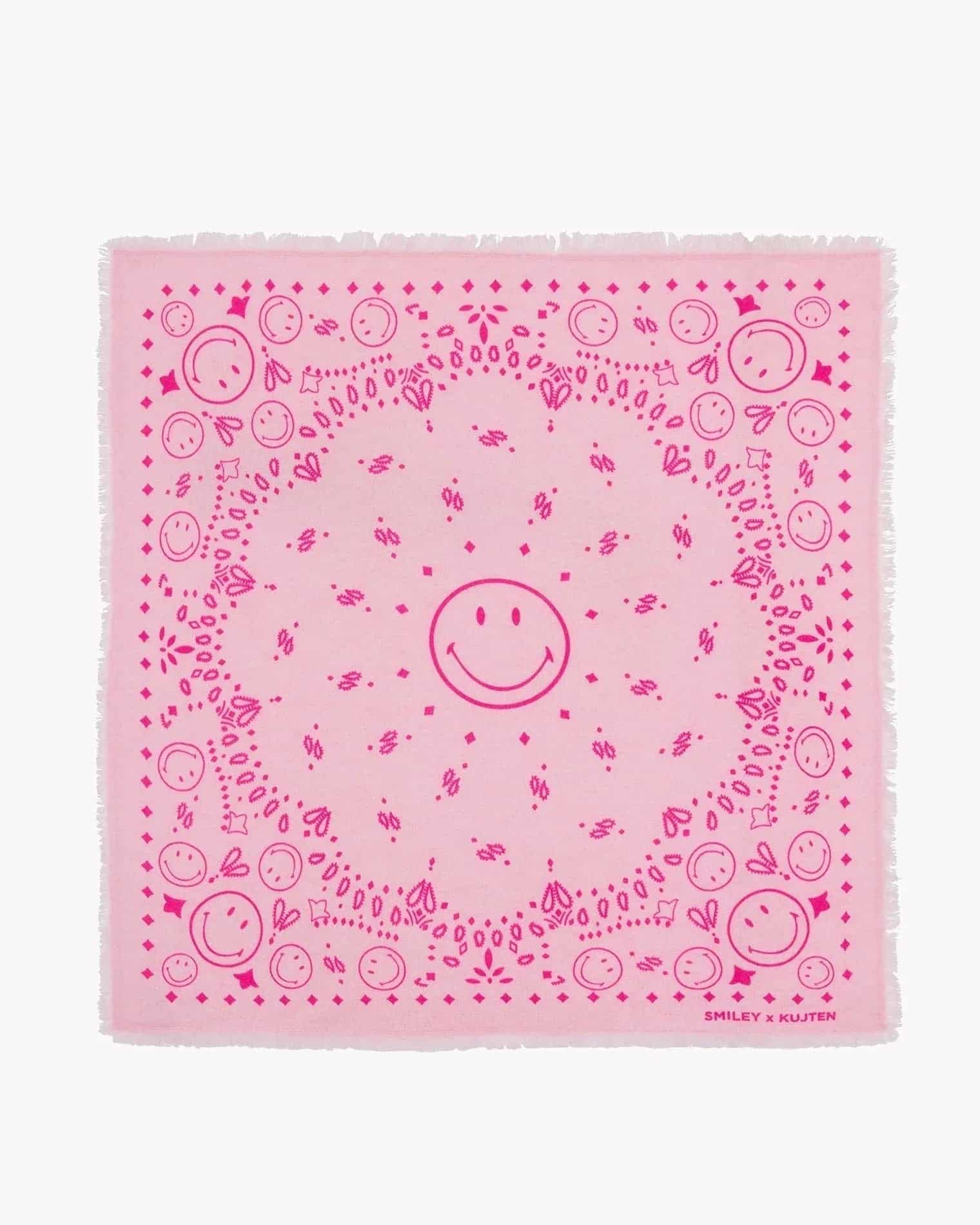 KUJTEN Large Bandana Hachiko Smiley Candy Pink – Bandana - Sneaker Türkiye