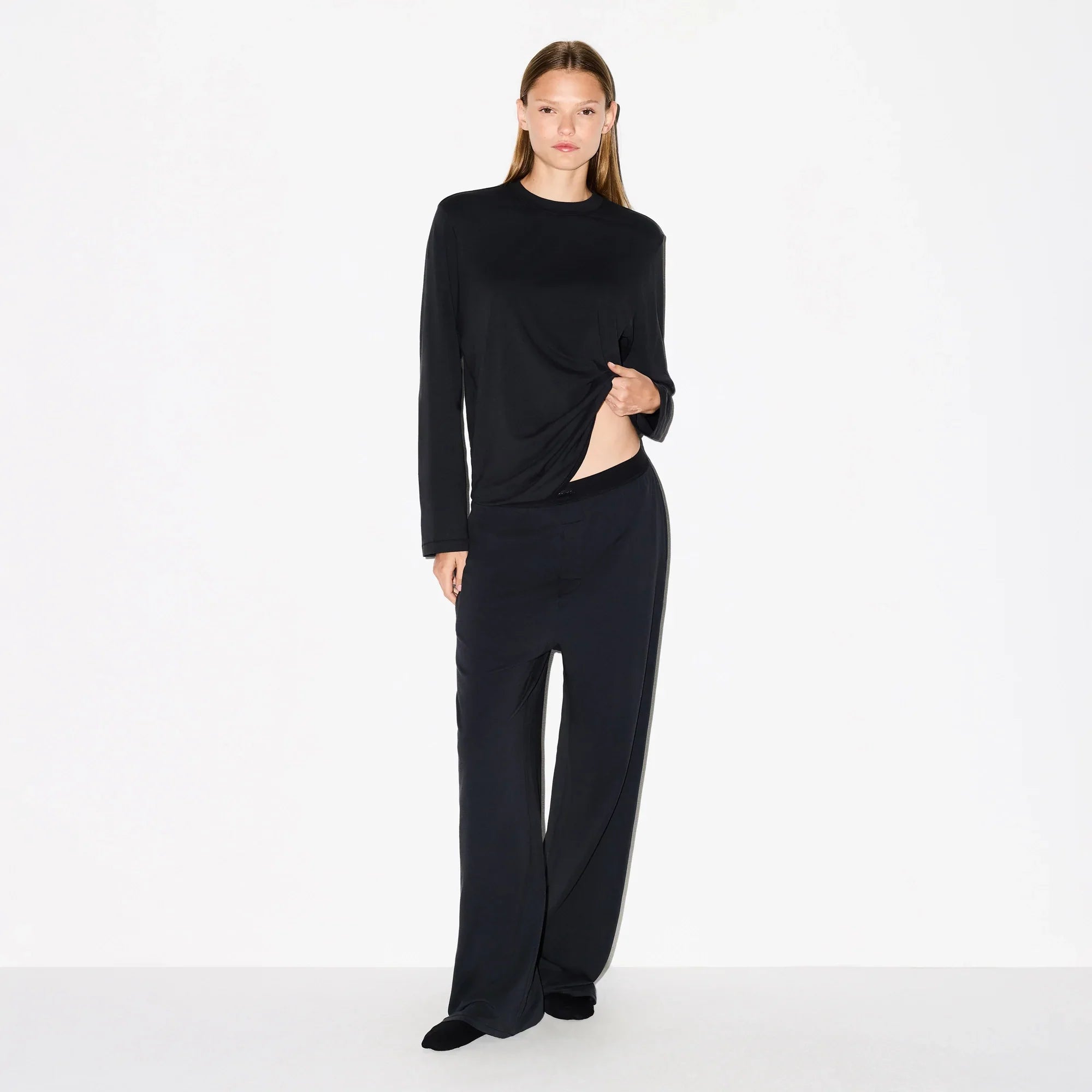 SKIMS BOYFRIEND LOOSE PANT | ONYX - Sneaker Türkiye