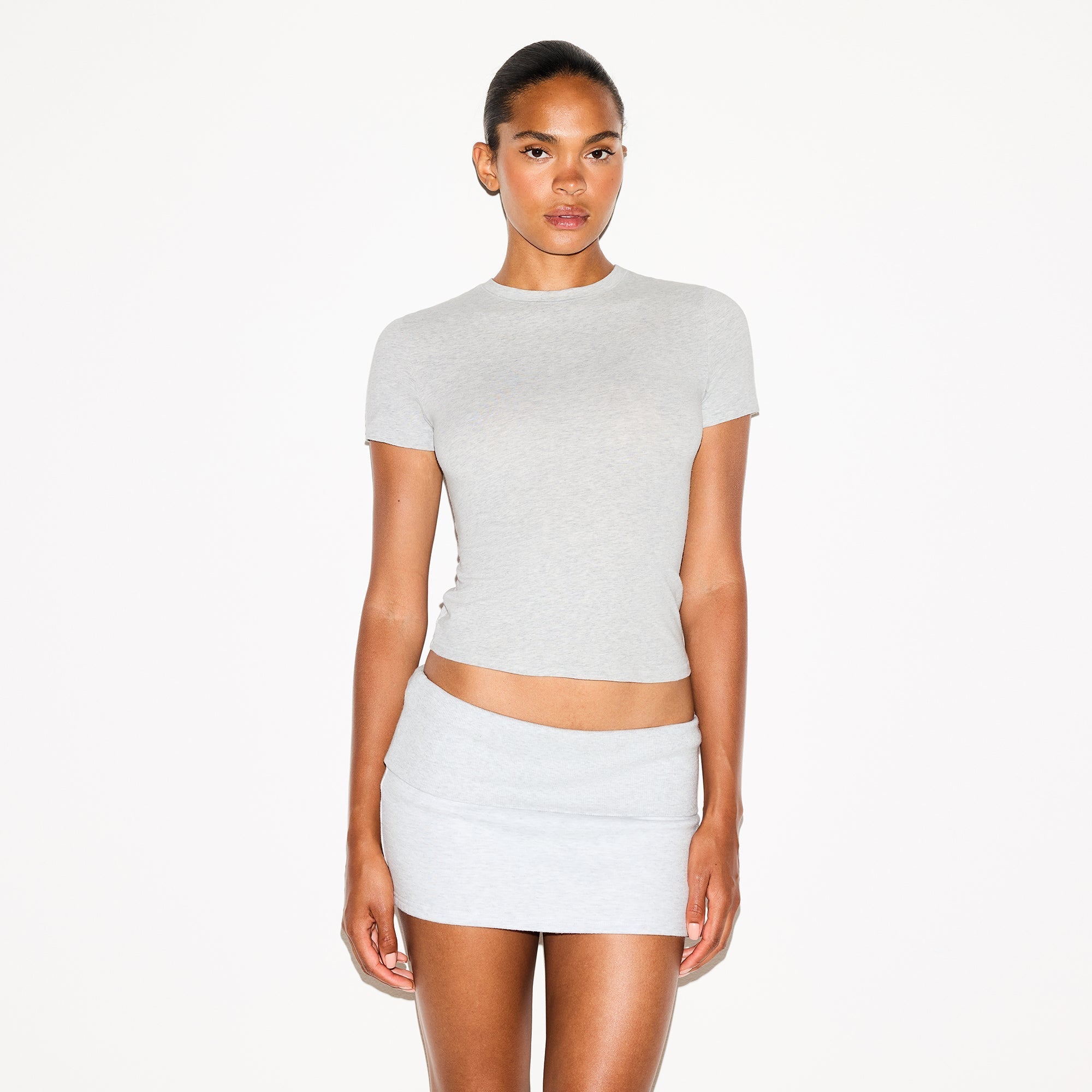 SKIMS COTTON JERSEY T-SHIRT | LIGHT HEATHER GREY - Sneaker Türkiye