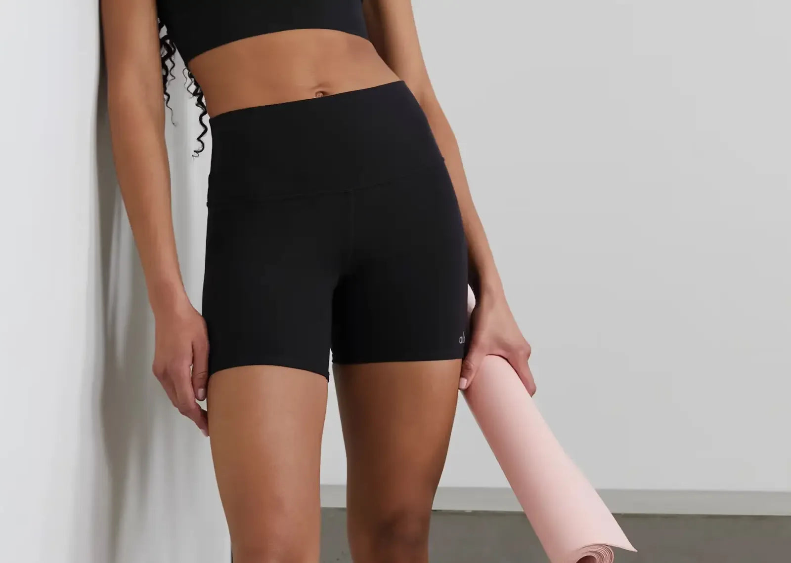 Alo Yoga Airbrush 5″ Stretch Cycling Shorts Black - Sneaker Türkiye