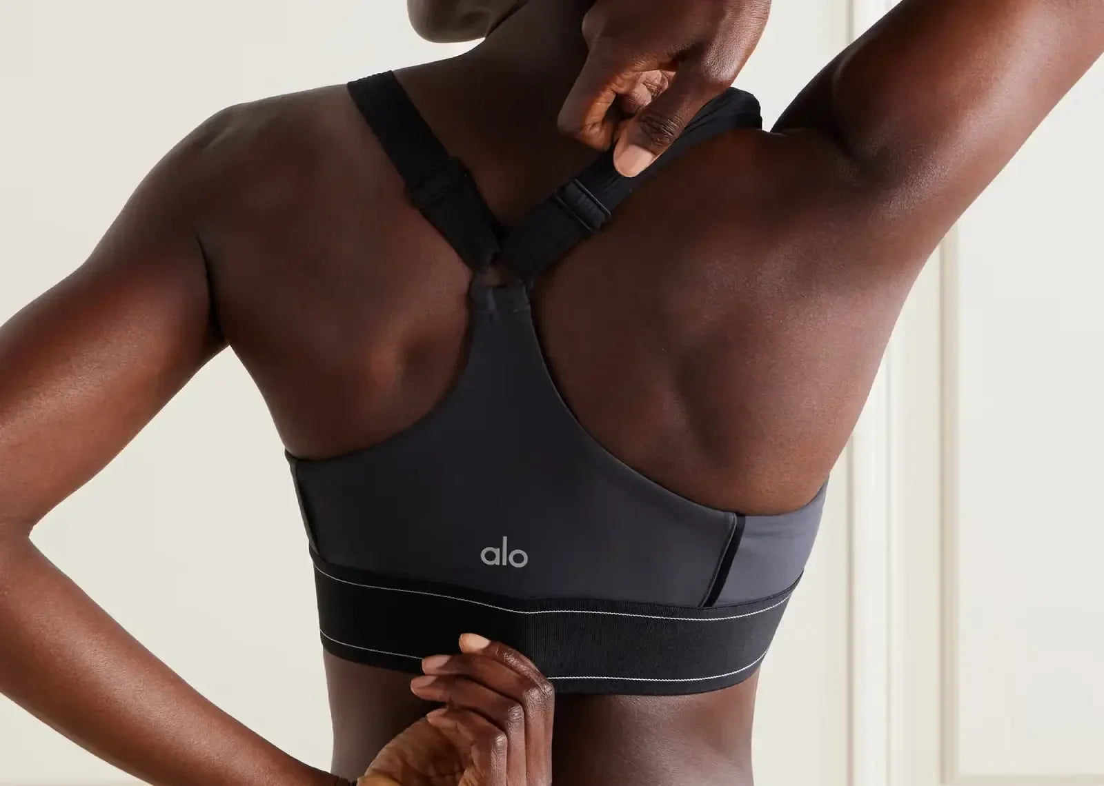 Alo Yoga Airlift Suit Up Sports Bra Anthracite Black - Sneaker Türkiye
