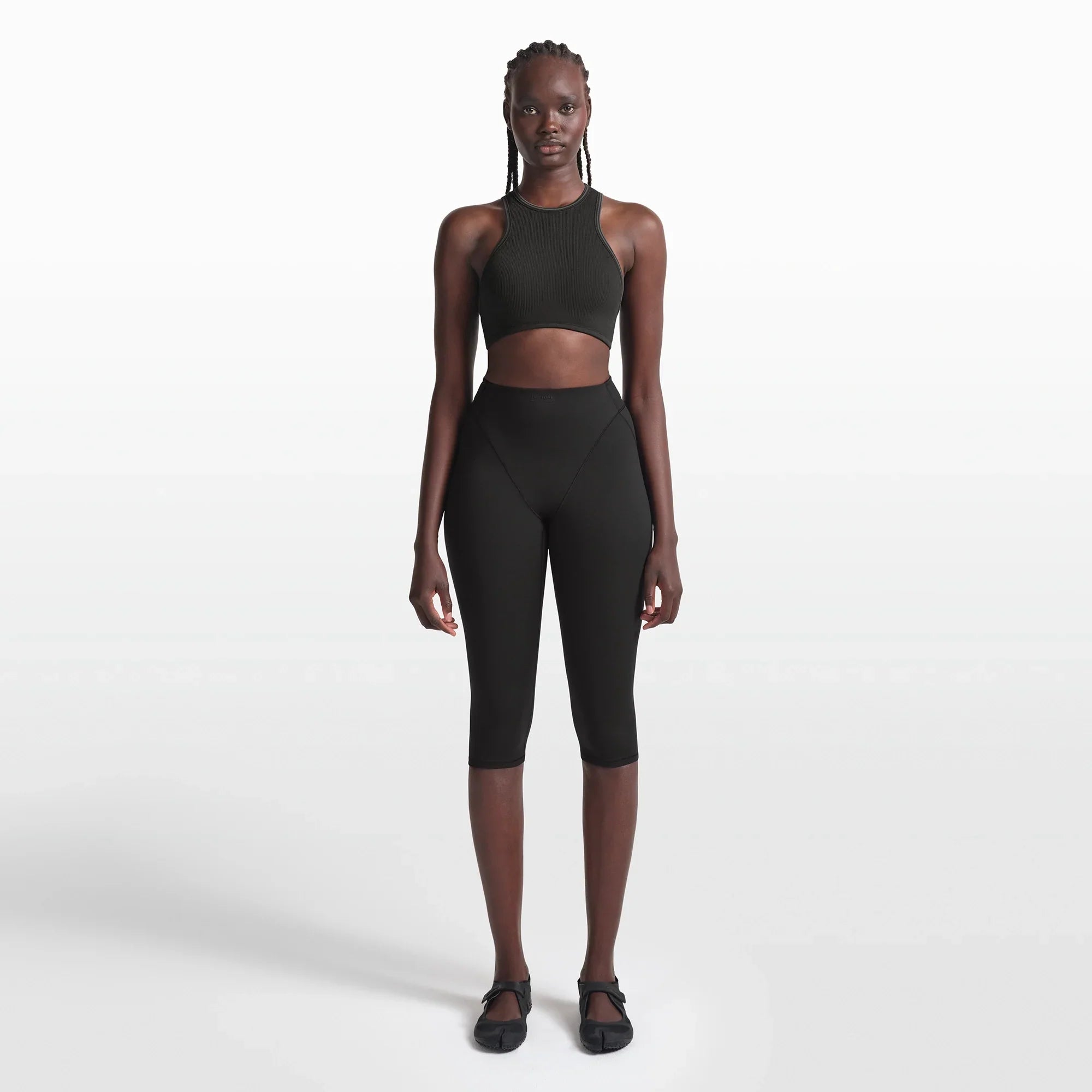 NikeSKIMS RIBBED SEAMLESS RACER FRONT BRA | OBSIDIAN - Sneaker Türkiye