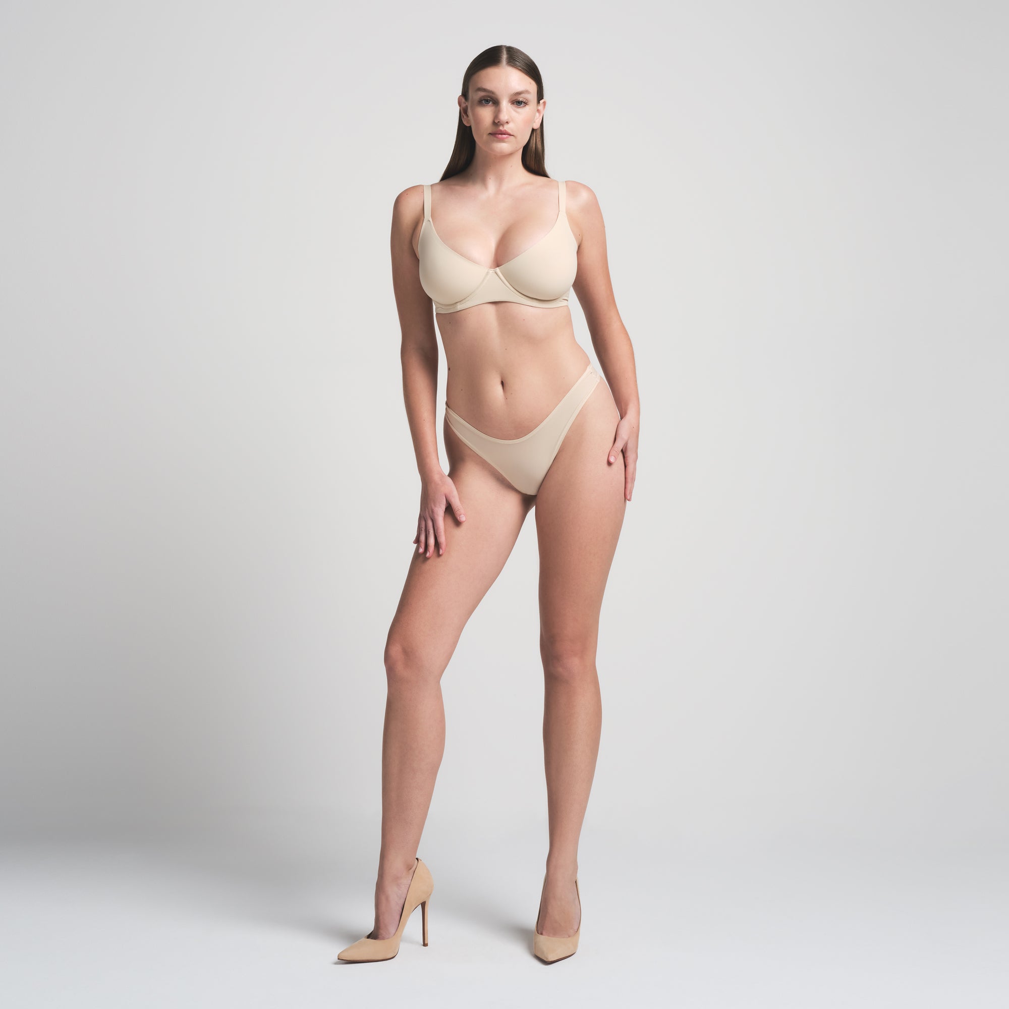 SKIMS FITS EVERYBODY UNLINED DEMI BRA | SAND - Sneaker Türkiye