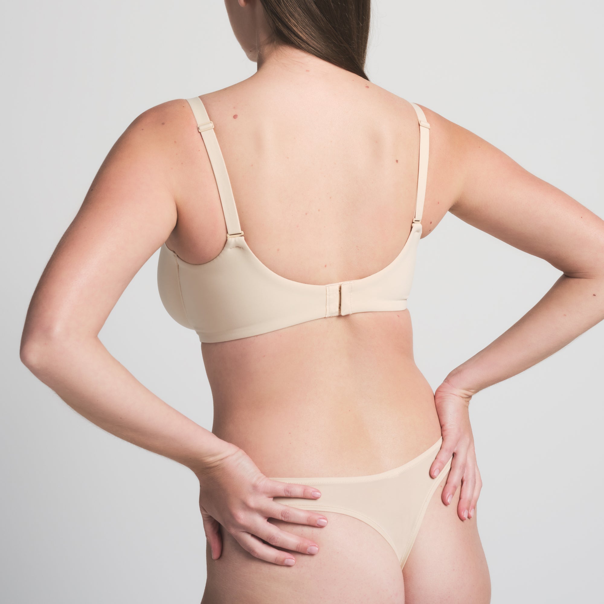 SKIMS FITS EVERYBODY UNLINED DEMI BRA | SAND - Sneaker Türkiye