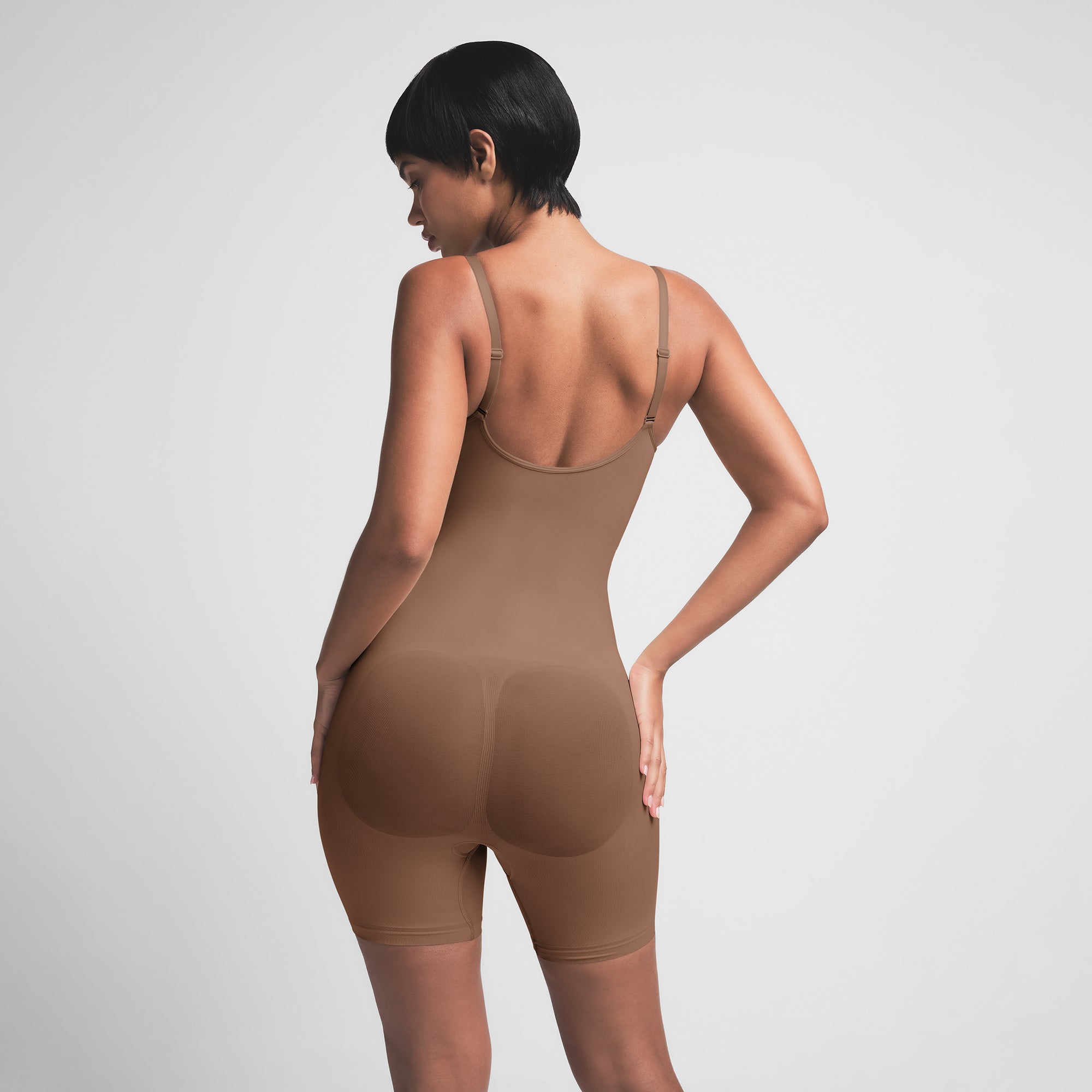 SKIMS SEAMLESS SCULPT MID THIGH BODYSUIT | JASPER - Sneaker Türkiye