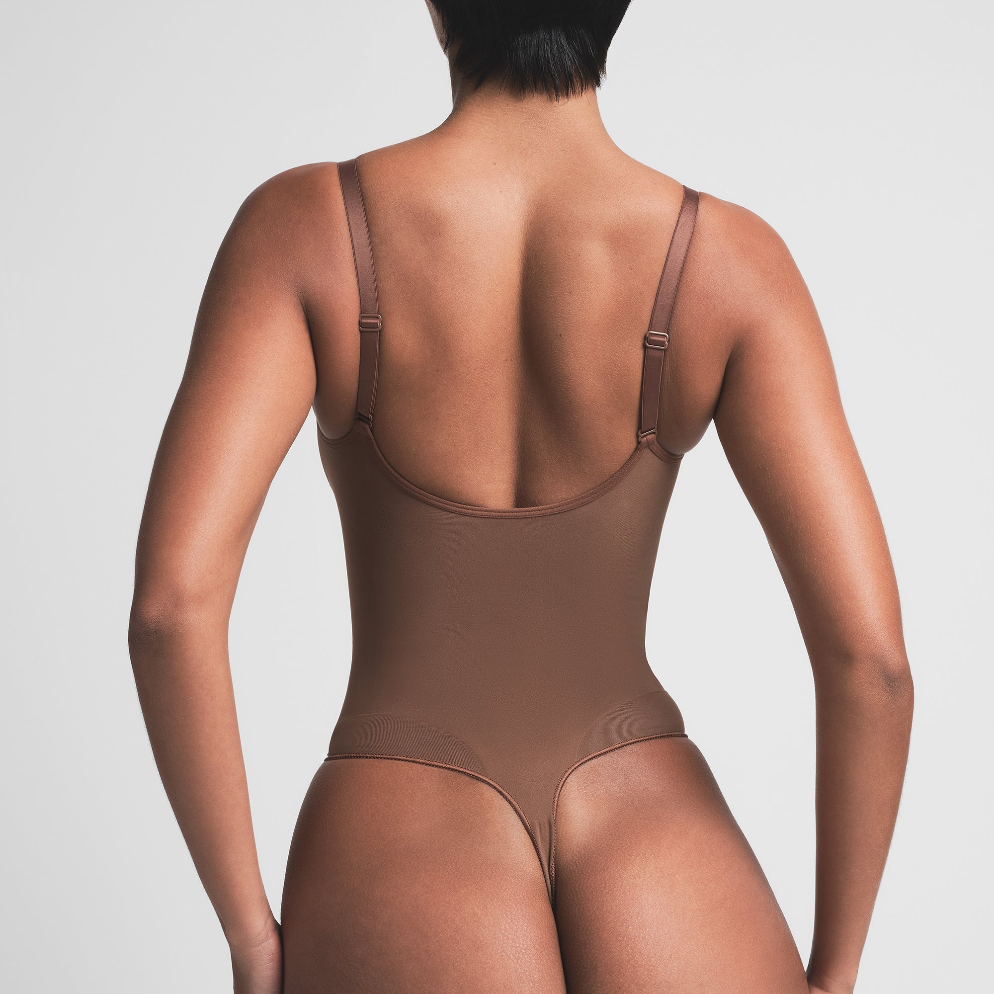 SKIMS SEAMLESS SCULPT THONG BODYSUIT | JASPER - Sneaker Türkiye